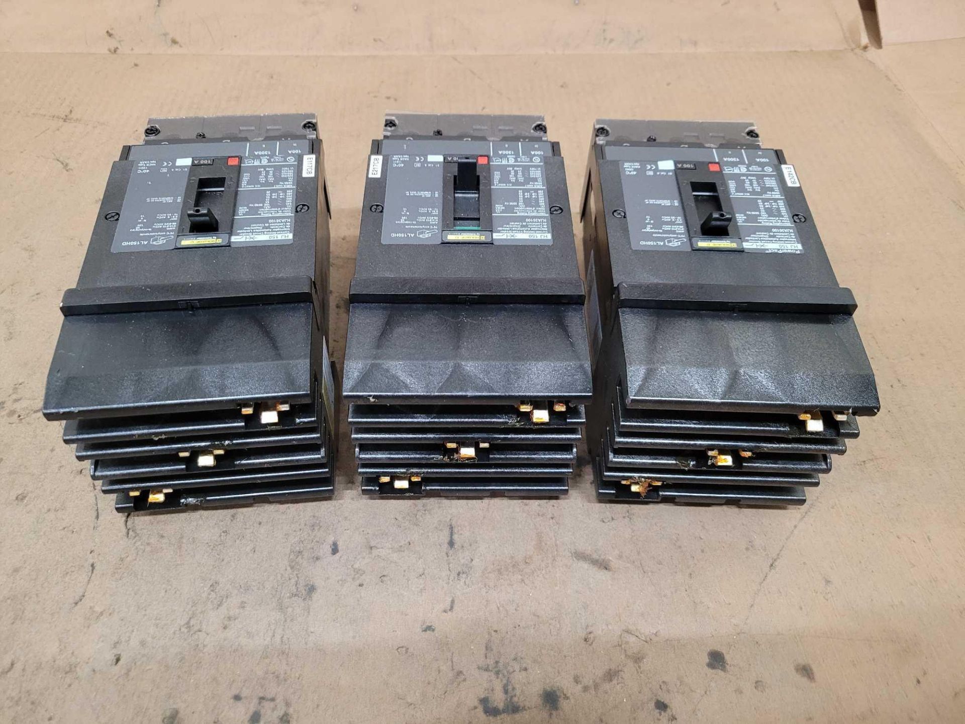 LOT OF 3 SQUARE D HJA36100 100 AMP CIRCUIT BREAKER - Image 2 of 3