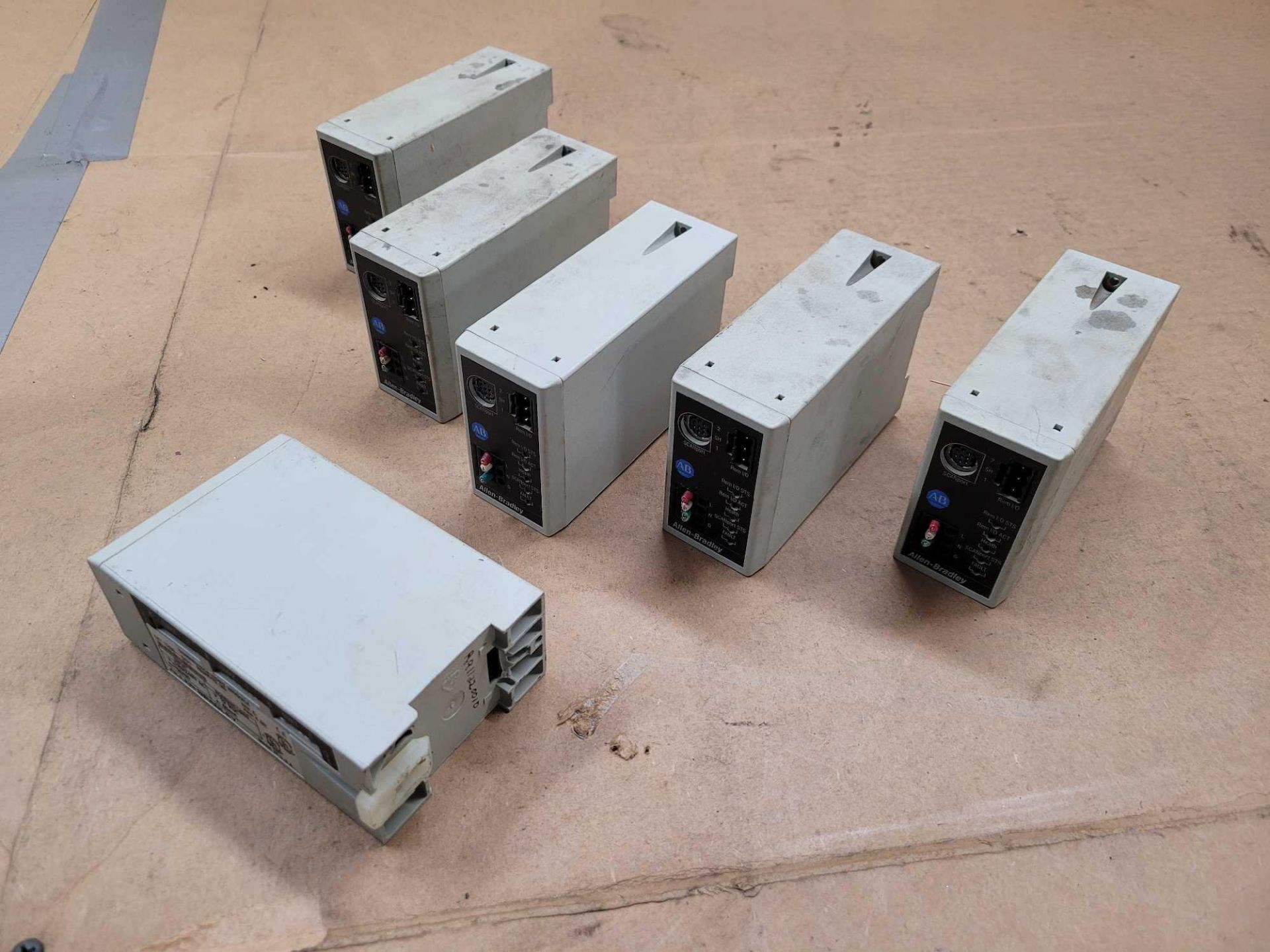 LOT OF 6 ALLEN BRADLEY 1203-GD1 /C COMMUNICATIONS MODULE - Image 3 of 3