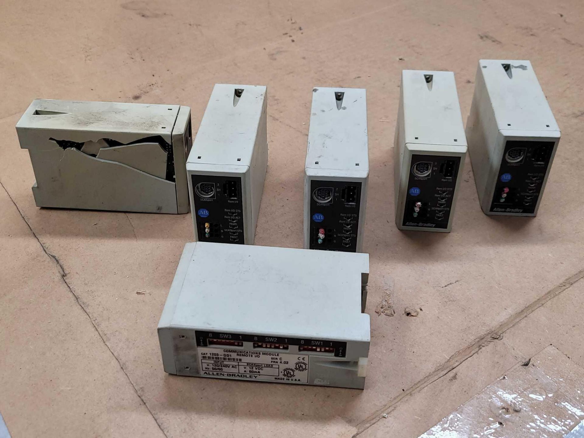 LOT OF 6 ALLEN BRADLEY 1203-GD1 /C COMMUNICATIONS MODULE