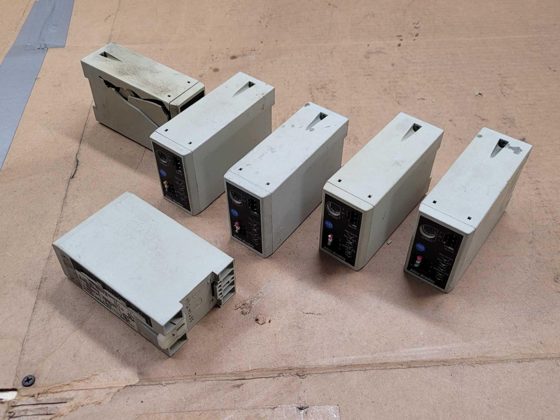 LOT OF 6 ALLEN BRADLEY 1203-GD1 /C COMMUNICATIONS MODULE - Image 3 of 3