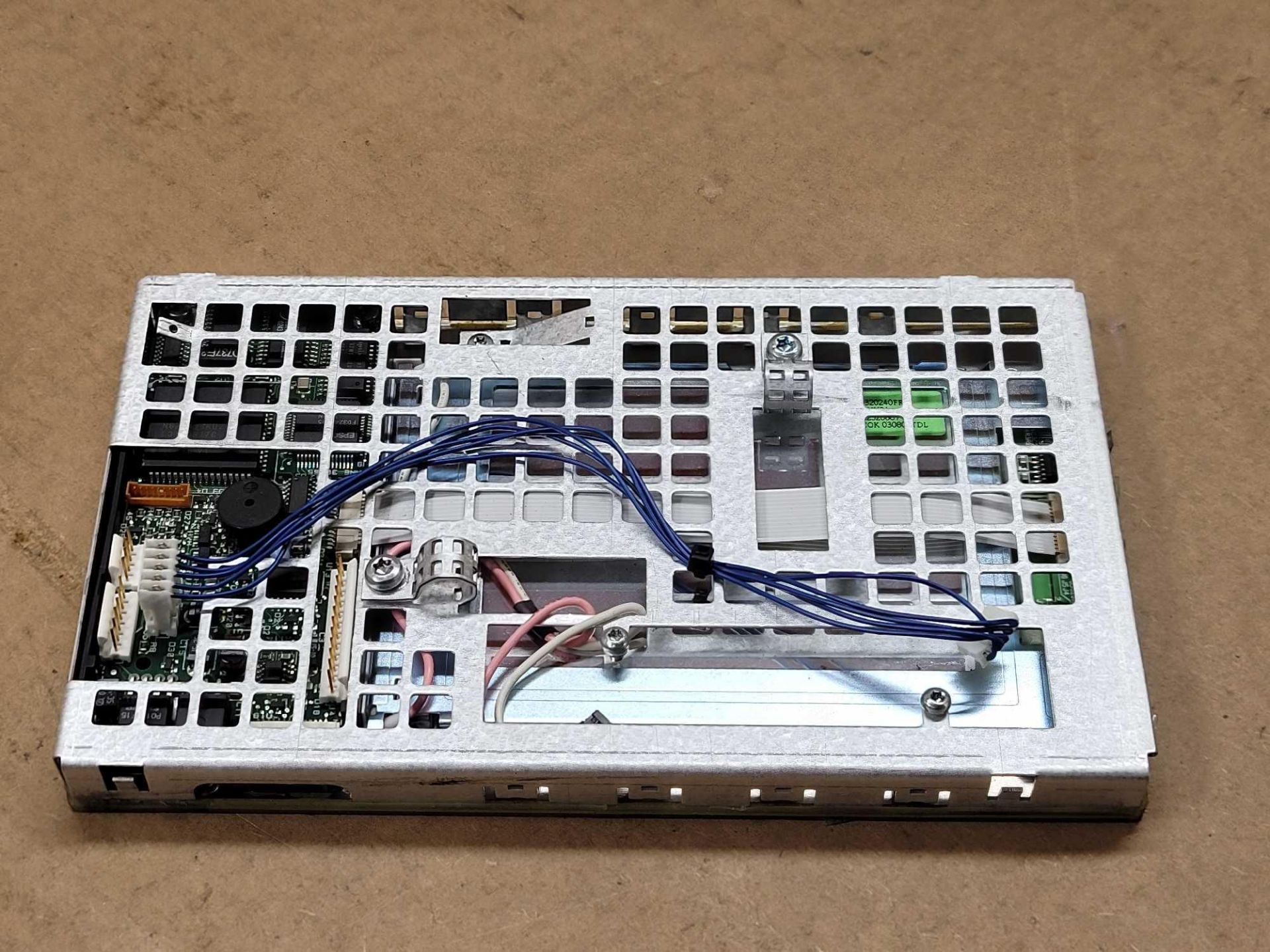 ABB TEACH PENDANT CONTROL BOARD W/ PG320240FRF-YNNHP1 SCREEN / 3HNE 30055 CPU BOARD - Image 2 of 5