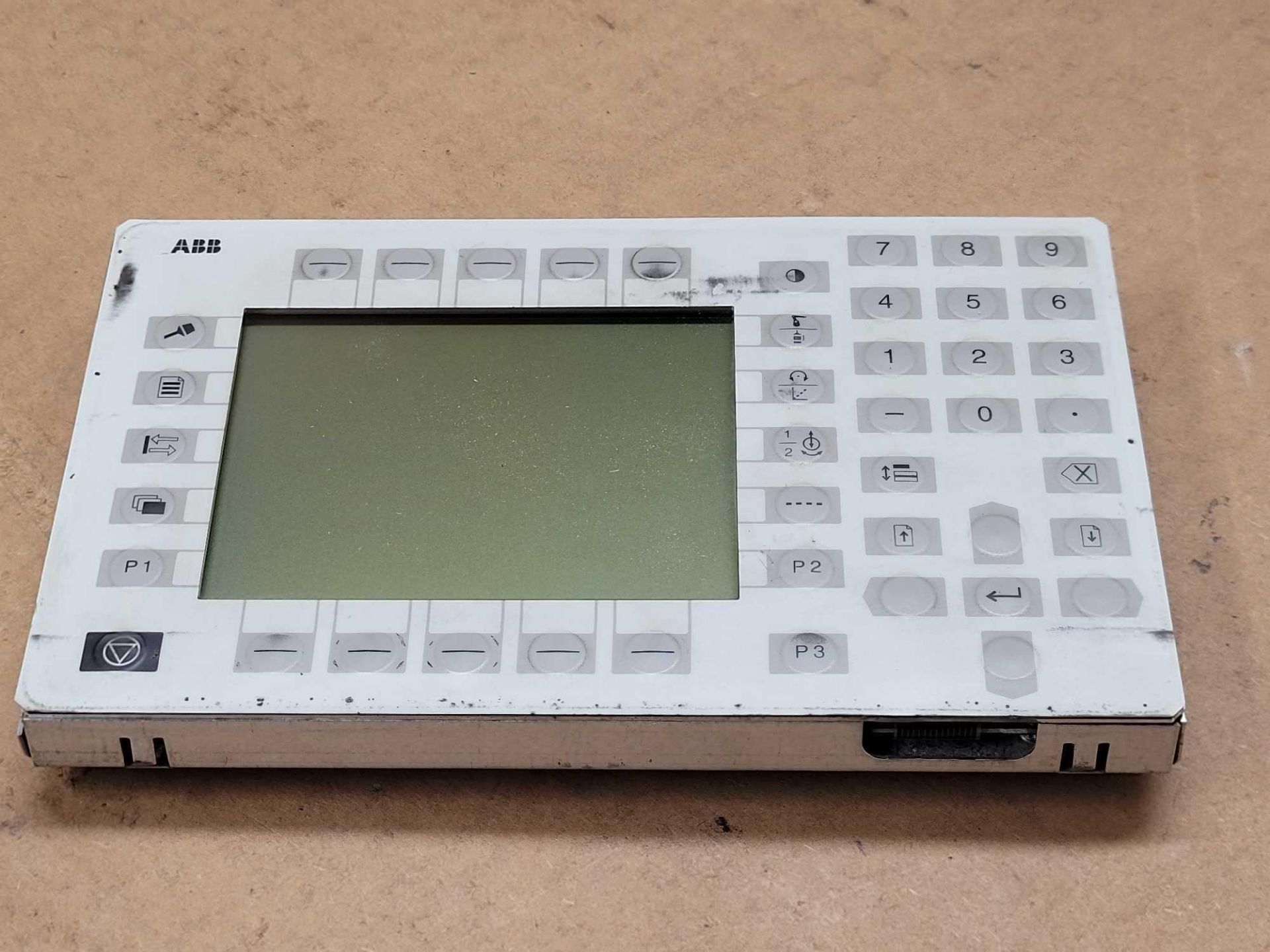 ABB TEACH PENDANT CONTROL BOARD W/ LM32K10 SCREEN / CXA-KIOL-FS2 INVERTER / 3HNE 30055 CPU BOARD