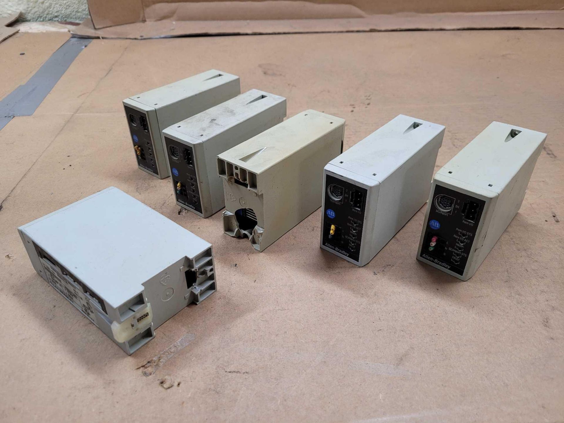 LOT OF 6 ALLEN BRADLEY 1203-GD1 /C COMMUNICATIONS MODULE - Image 3 of 3