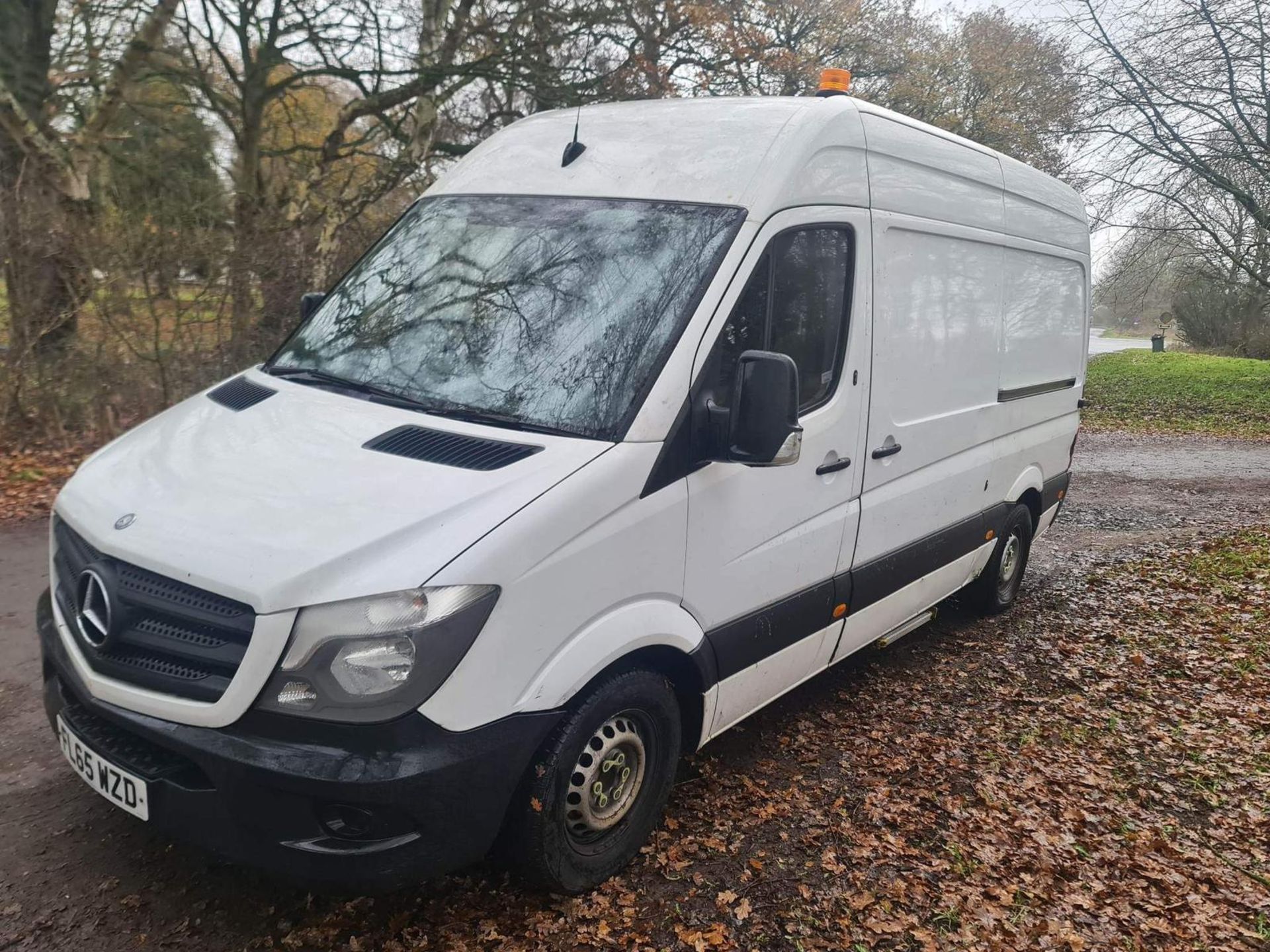 2015/65 MERCEDES-BENZ SPRINTER 313 CDI WHITE WELFARE VAN - 146,000 MILES *PLUS VAT* - Image 2 of 9