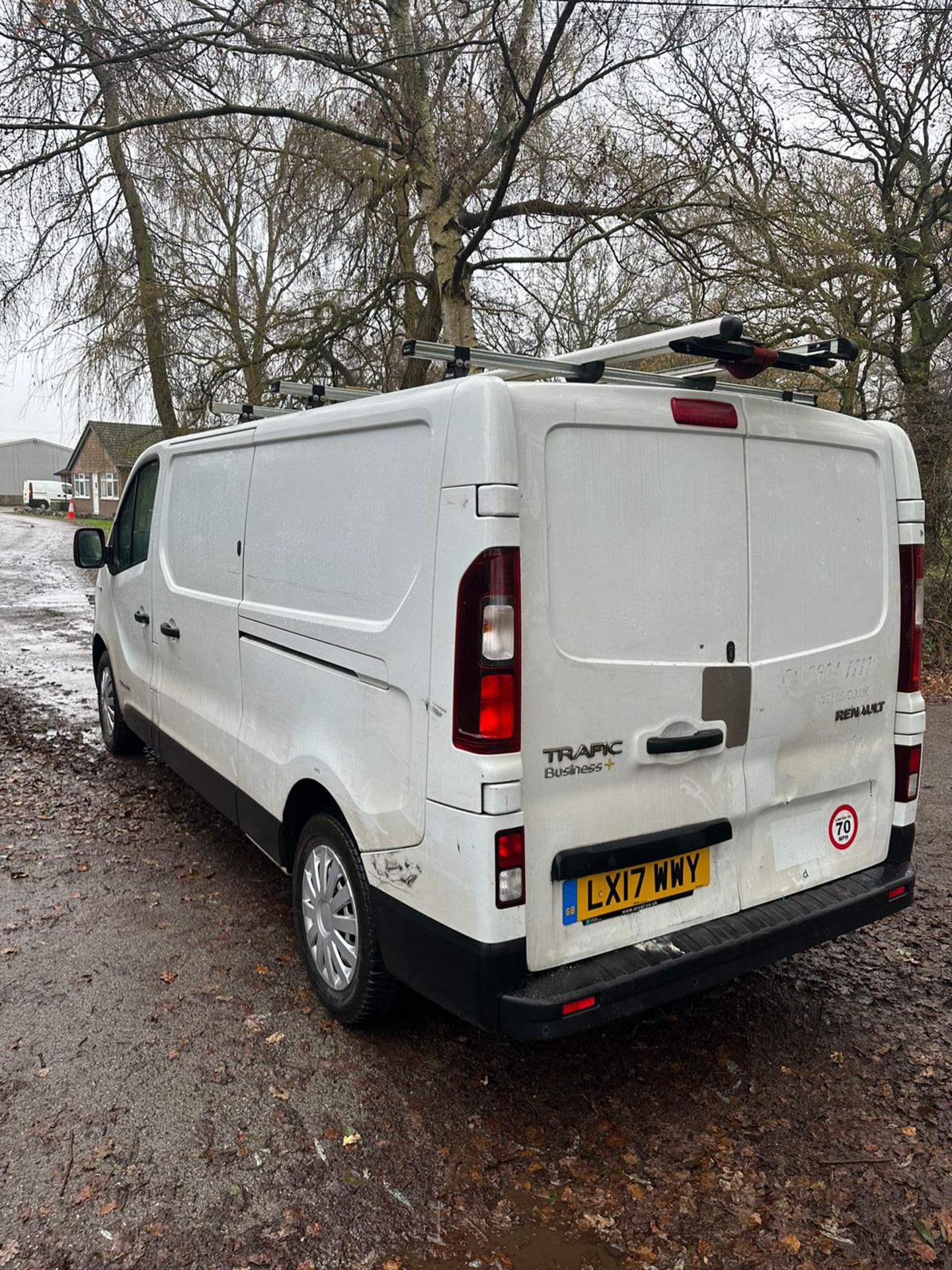 2017 RENAULT TRAFIC LL29 B-NESS+ ENERGY DCI WHITE PANEL VAN - 38,000 MILES *PLUS VAT* - Image 9 of 11