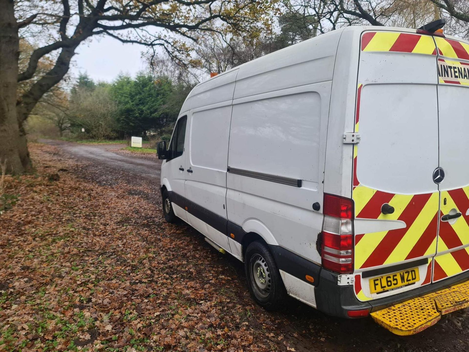 2015/65 MERCEDES-BENZ SPRINTER 313 CDI WHITE WELFARE VAN - 146,000 MILES *PLUS VAT* - Image 3 of 9