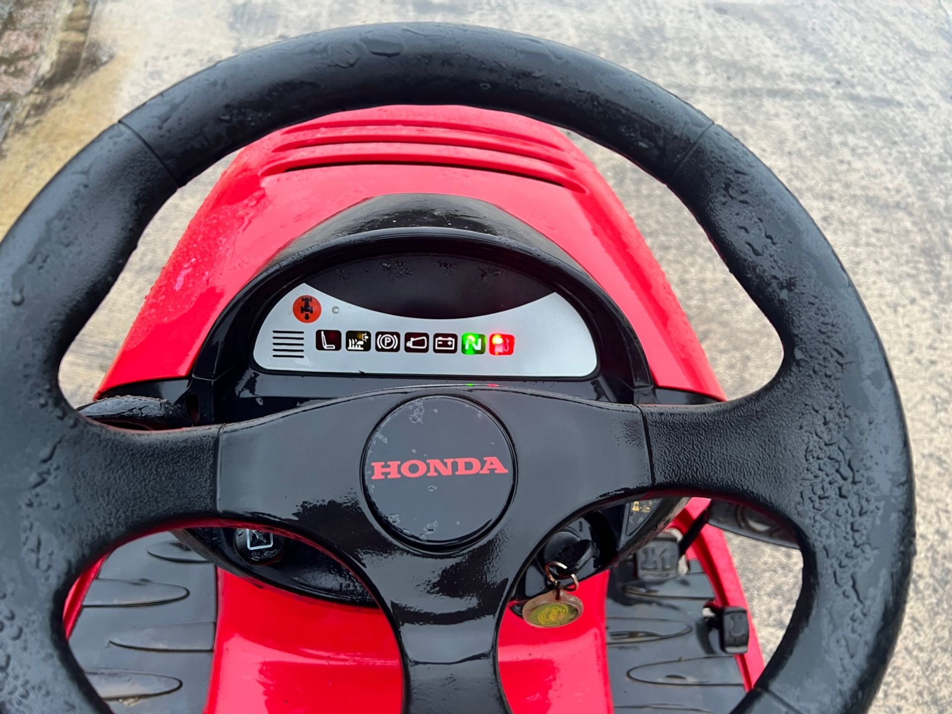 Honda 2417 Ride On Mower *PLUS VAT* - Image 12 of 15