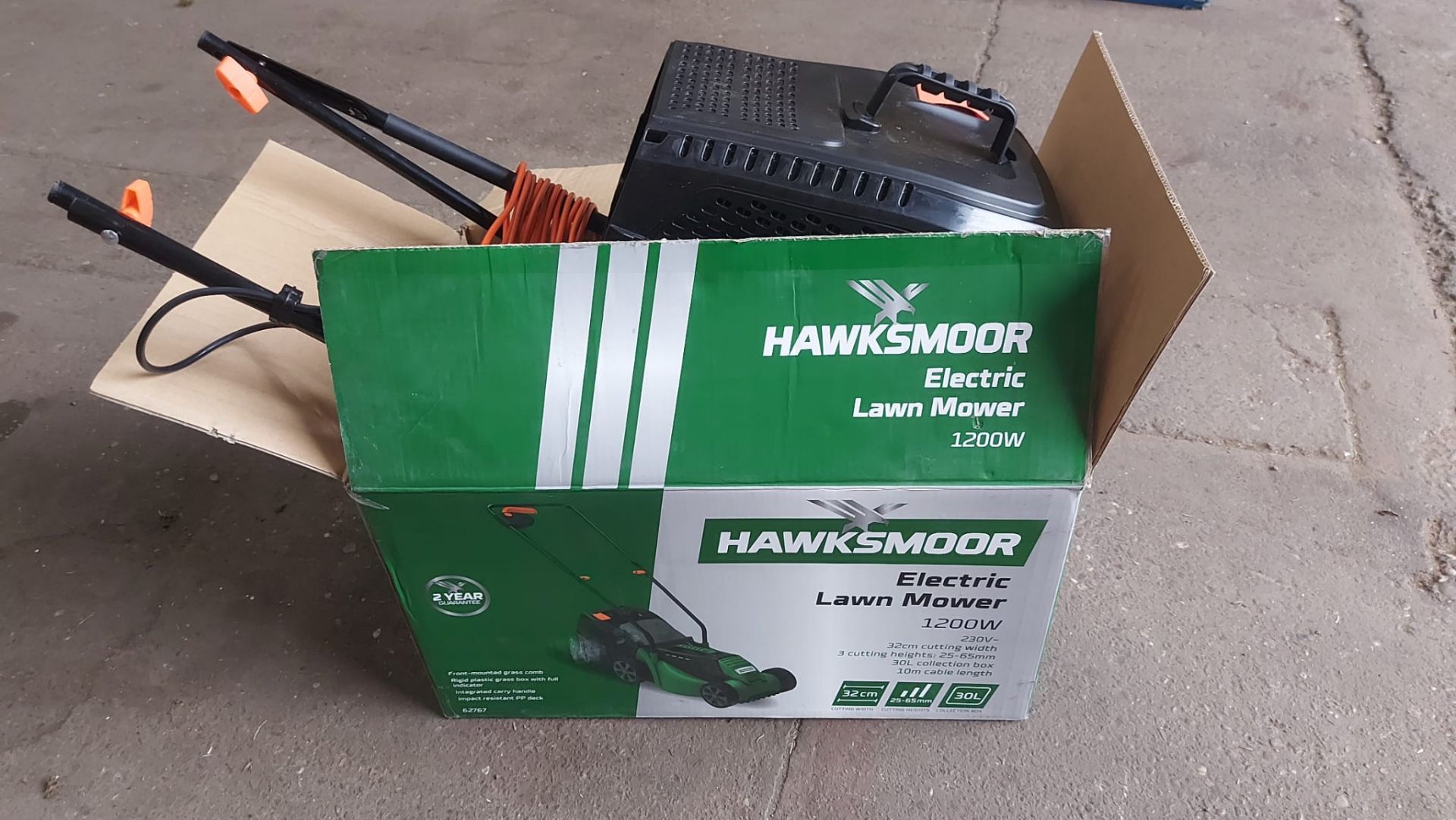 BRAND NEW BOXED HAWKSMOOR 32CM ELECTRIC MOWER *PLUS VAT* - Image 16 of 17