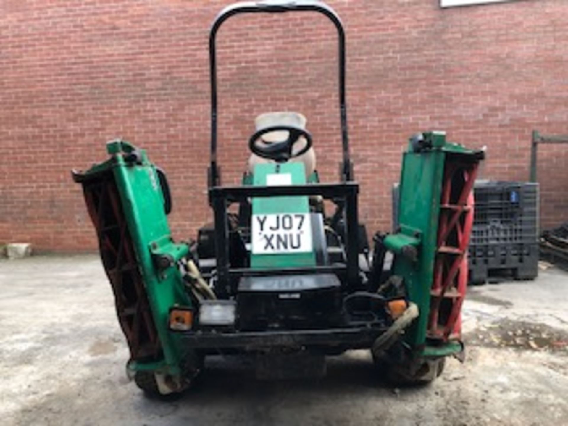 RANSOMES TRACTOR 2007 DIESEL, STARTS AND DRIVES *NO VAT* - Image 2 of 6