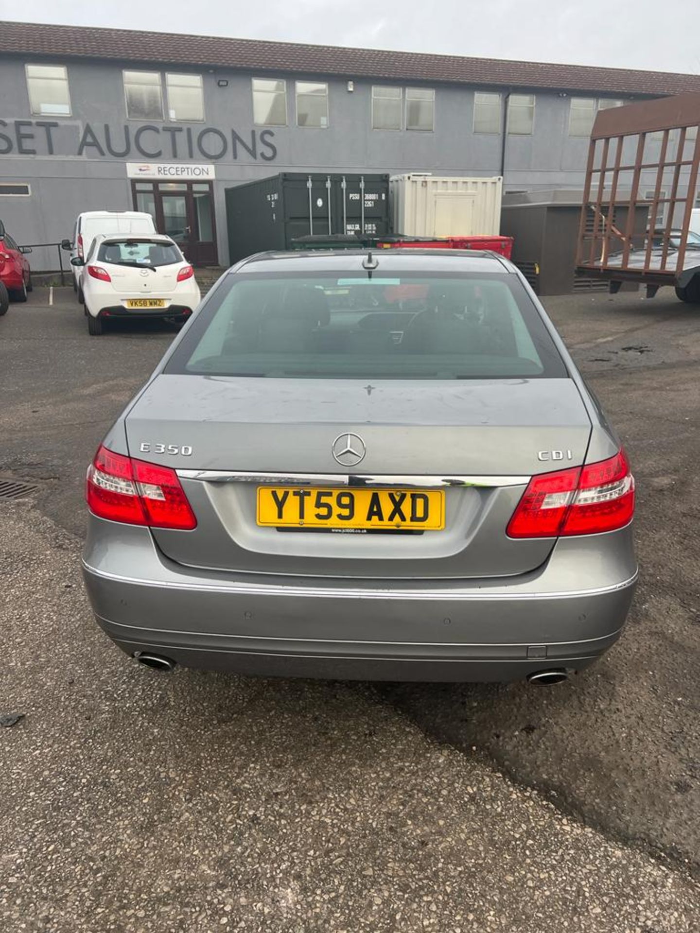 2009/59 MERCEDES-BENZ E350 BLUE-CY AGARDE CDI A SILVER SALOON *PLUS VAT* - Image 7 of 27