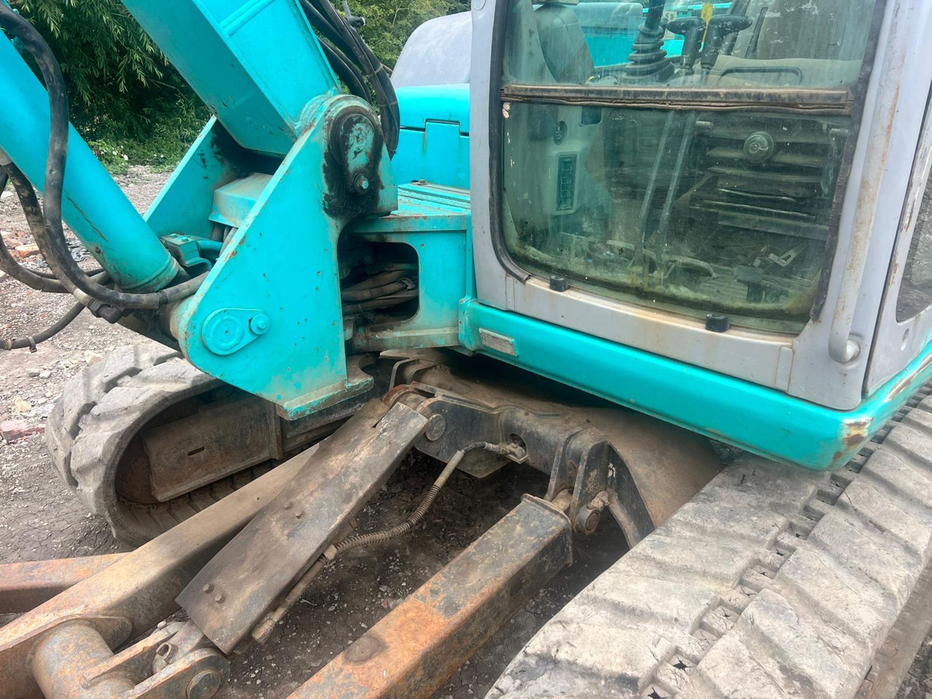 Kobelco 80MSR 8 Tonne Excavator With Blade, Runs Drives And Digs,Showing A Low 9117 Hours!*PLUS VAT* - Image 11 of 29