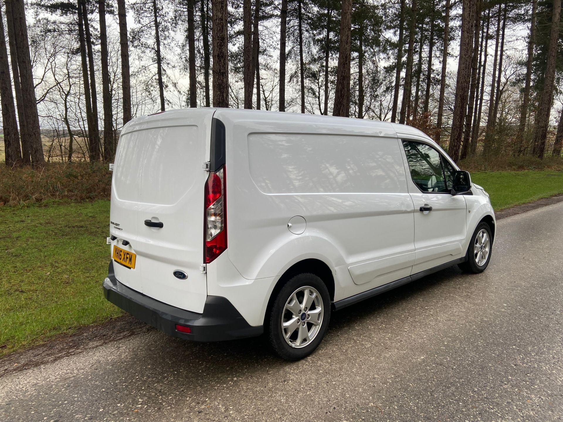 2016/16 REG FORD TRANSIT CONNECT 210 ECO-TECH, SHOWING 1 FORMER KEEPER *NO VAT* - Image 4 of 6