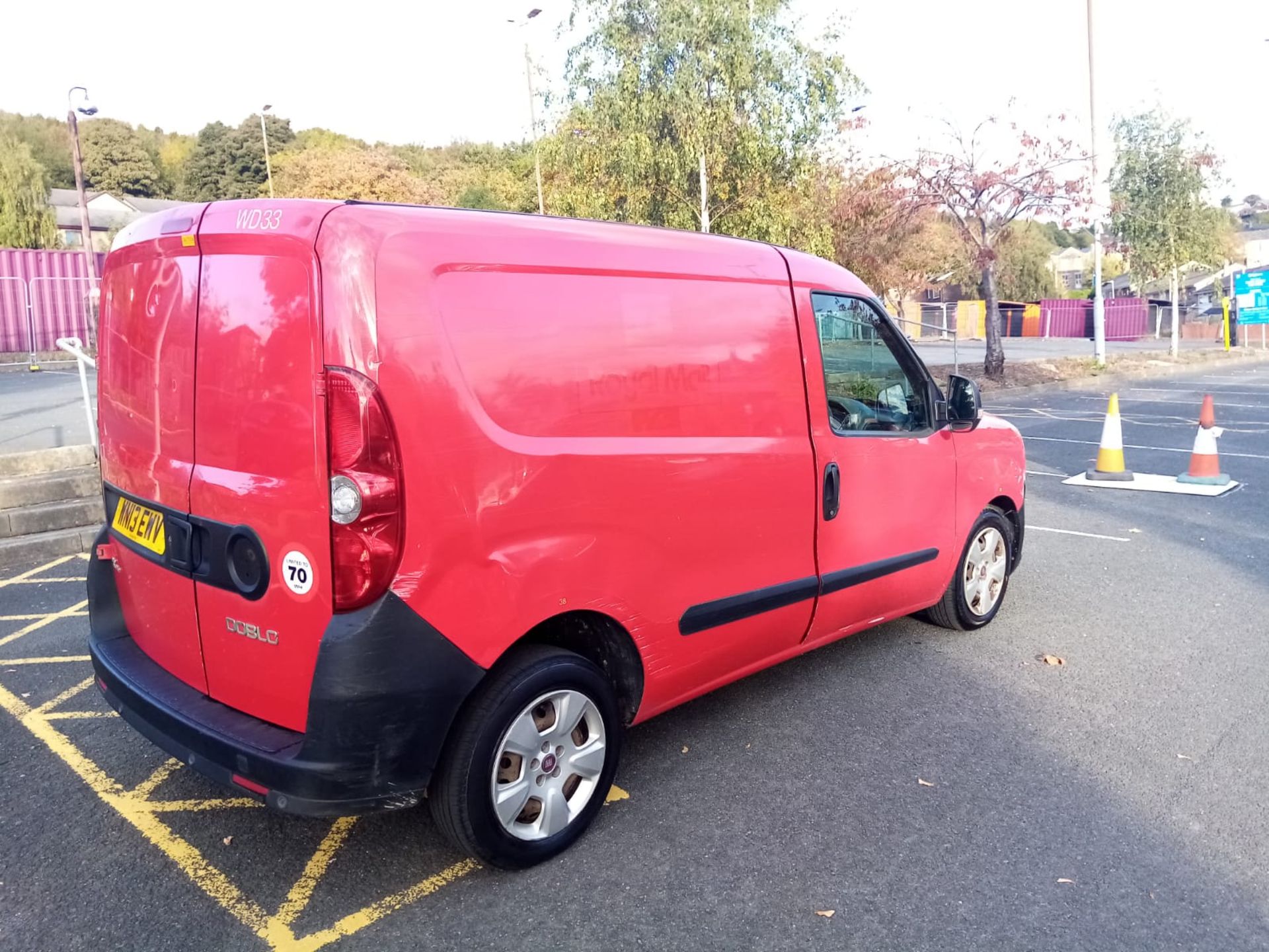 2013 FIAT DOBLO 16V MULTIJET RED PANEL VAN *NO VAT* - Image 3 of 24