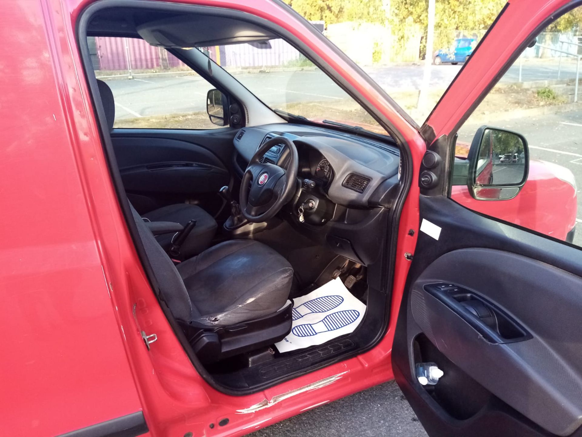 2013 FIAT DOBLO 16V MULTIJET RED PANEL VAN *NO VAT* - Image 10 of 24