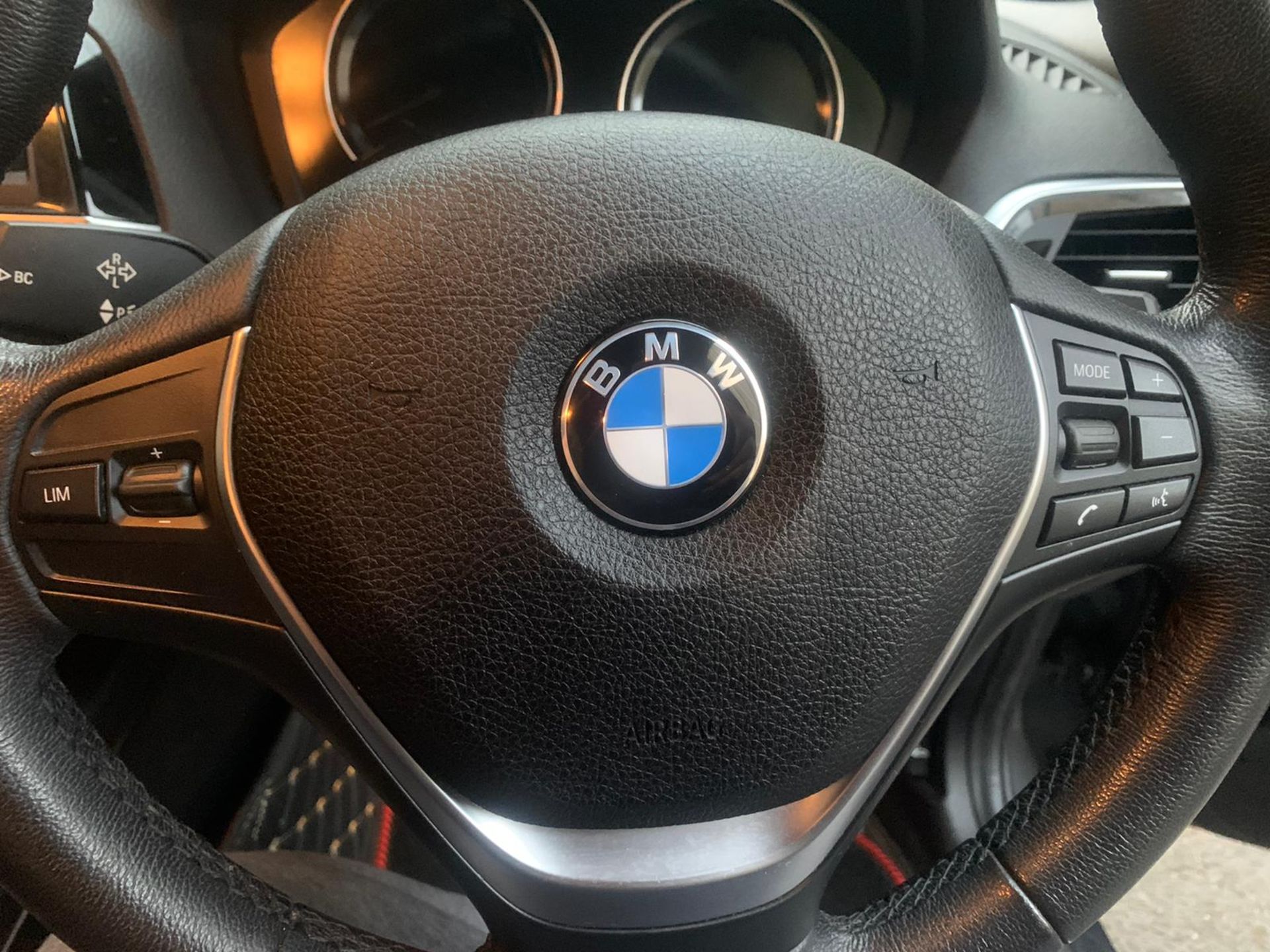 2018 BMW 118I SPORT GREY HATCHBACK - NEW BODY STYLE *NO VAT* - Image 14 of 17