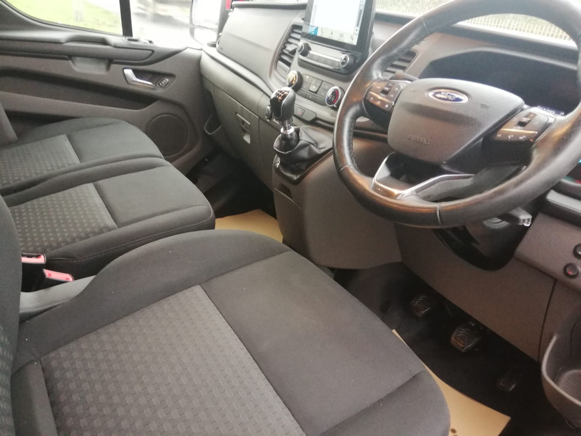 2018 FORD TRANSIT CUSTOM 320 TREND RED DOUBLE CAB - 120,000 MILES *PLUS VAT* - Image 11 of 12