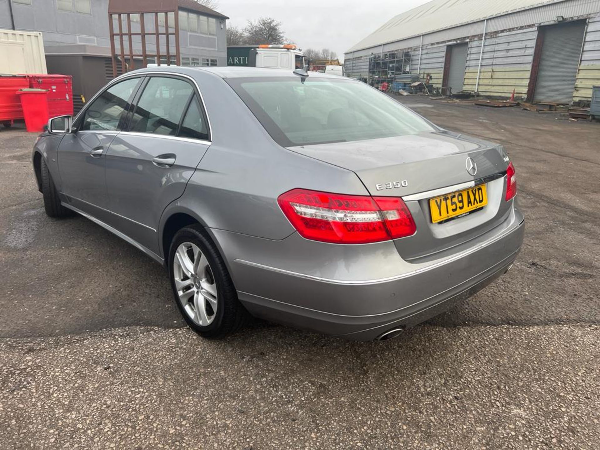 2009/59 MERCEDES-BENZ E350 BLUE-CY AGARDE CDI A SILVER SALOON *PLUS VAT* - Image 6 of 27