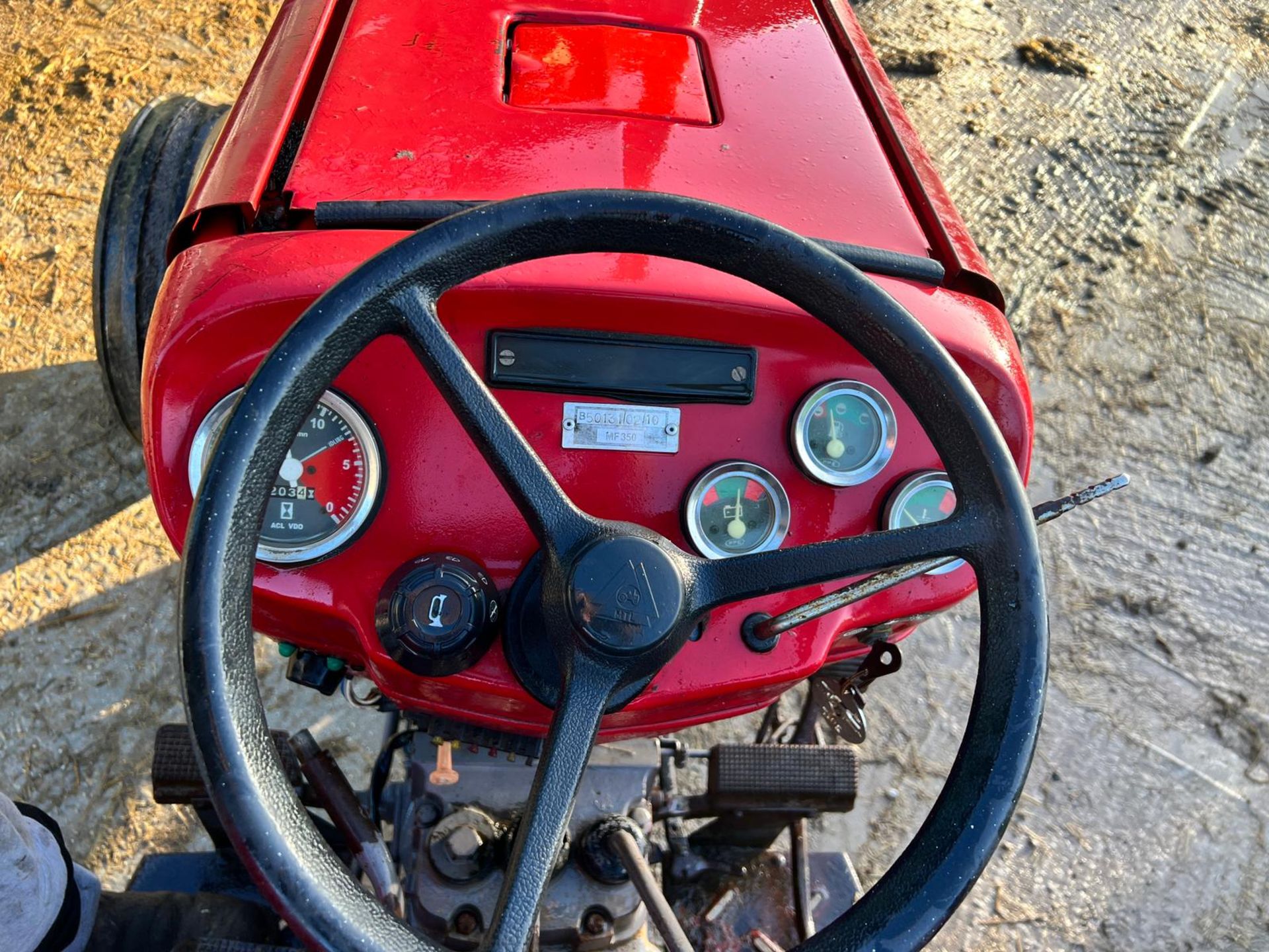 Massey Ferguson 350 Tractor - Showing A Low 1203 Hours! *PLUS VAT* - Image 7 of 22