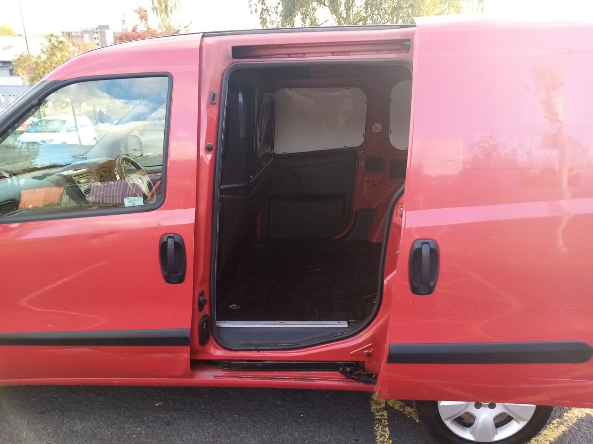 2013 FIAT DOBLO 16V MULTIJET RED PANEL VAN *NO VAT* - Image 11 of 24