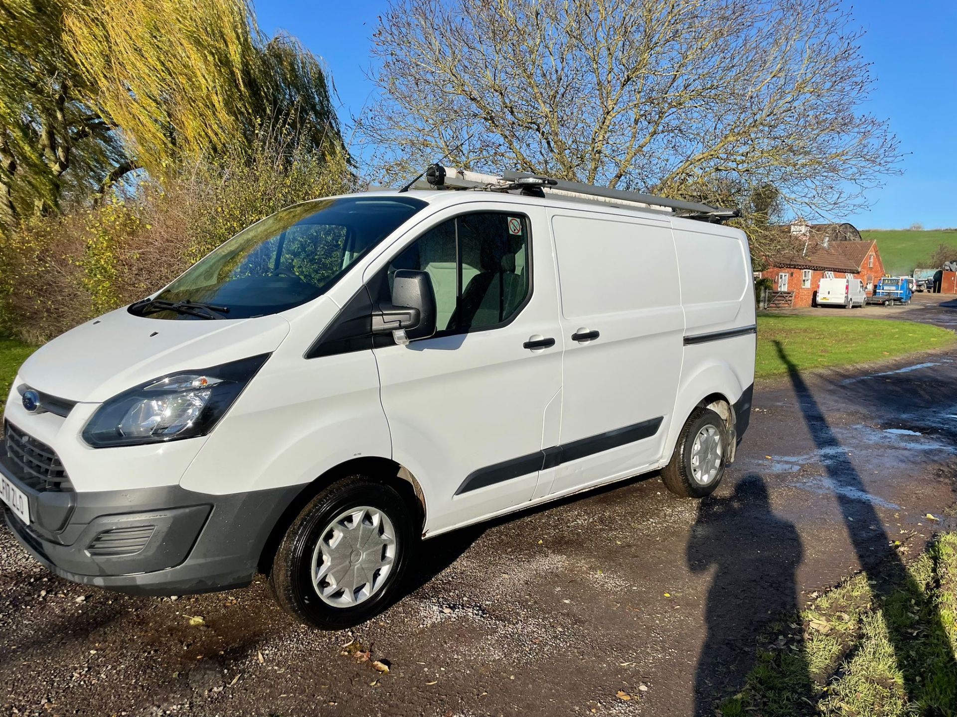 2017 FORD TRANSIT CUSTOM 310 WHITE PANEL VAN *PLUS VAT* - Image 2 of 15