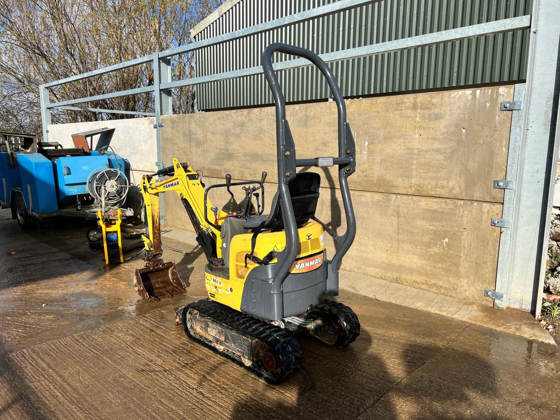 2017 Yanmar SV08 Micro Digger - Runs Drives And Digs *PLUS VAT* - Image 5 of 22