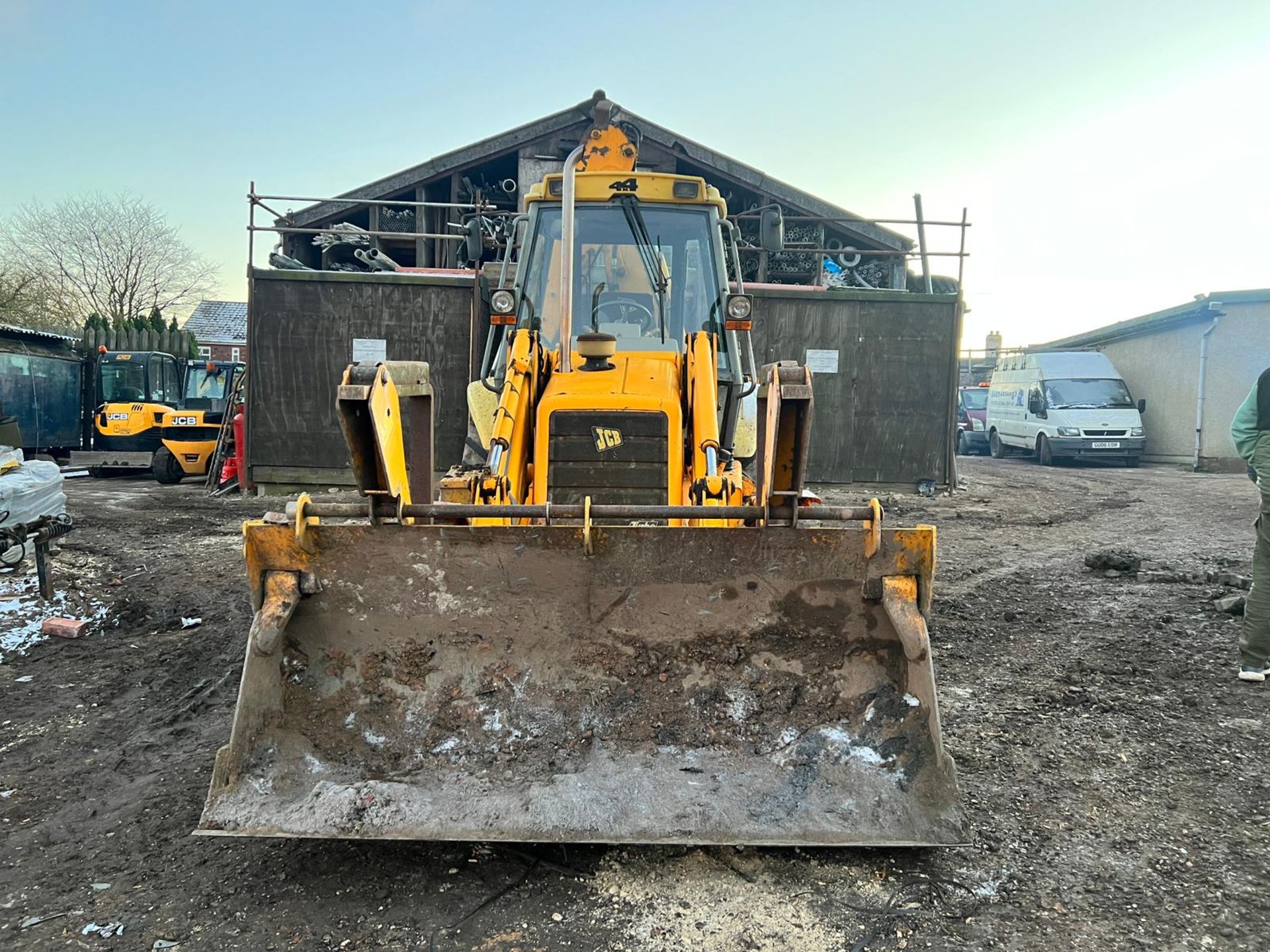 JCB 3CX Sitemaster Plus Turbo Diesel 4WD Powershift Front Loader Backhoe *PLUS VAT* - Image 11 of 26