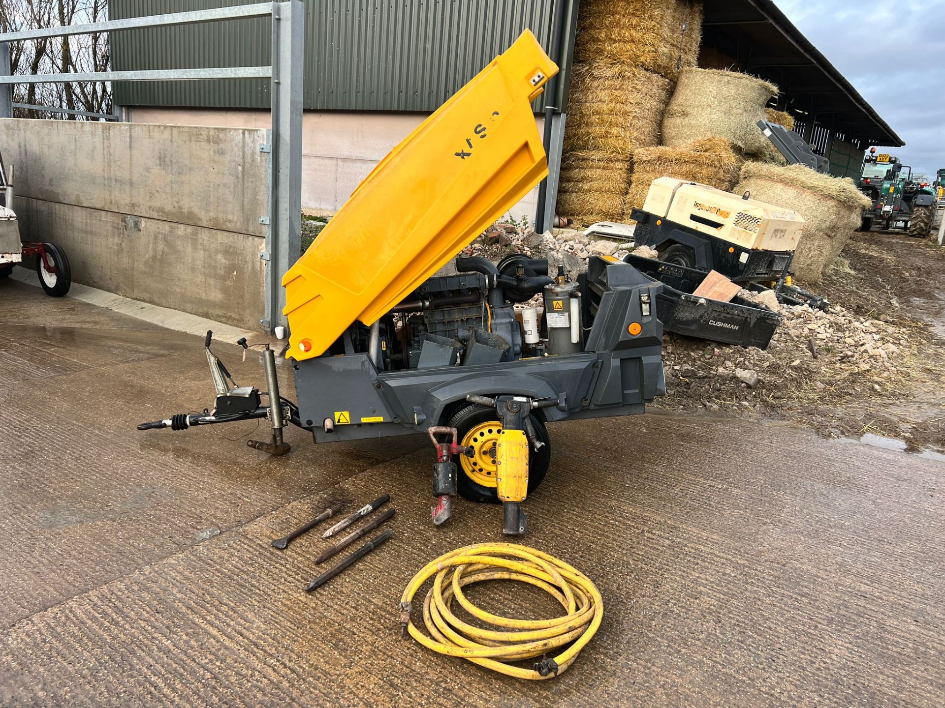 2007 Atlas Copco XAS67 130CFM Diesel Compressor With X2 Breakers, Hoses And Chisel *PLUS VAT* - Image 15 of 18