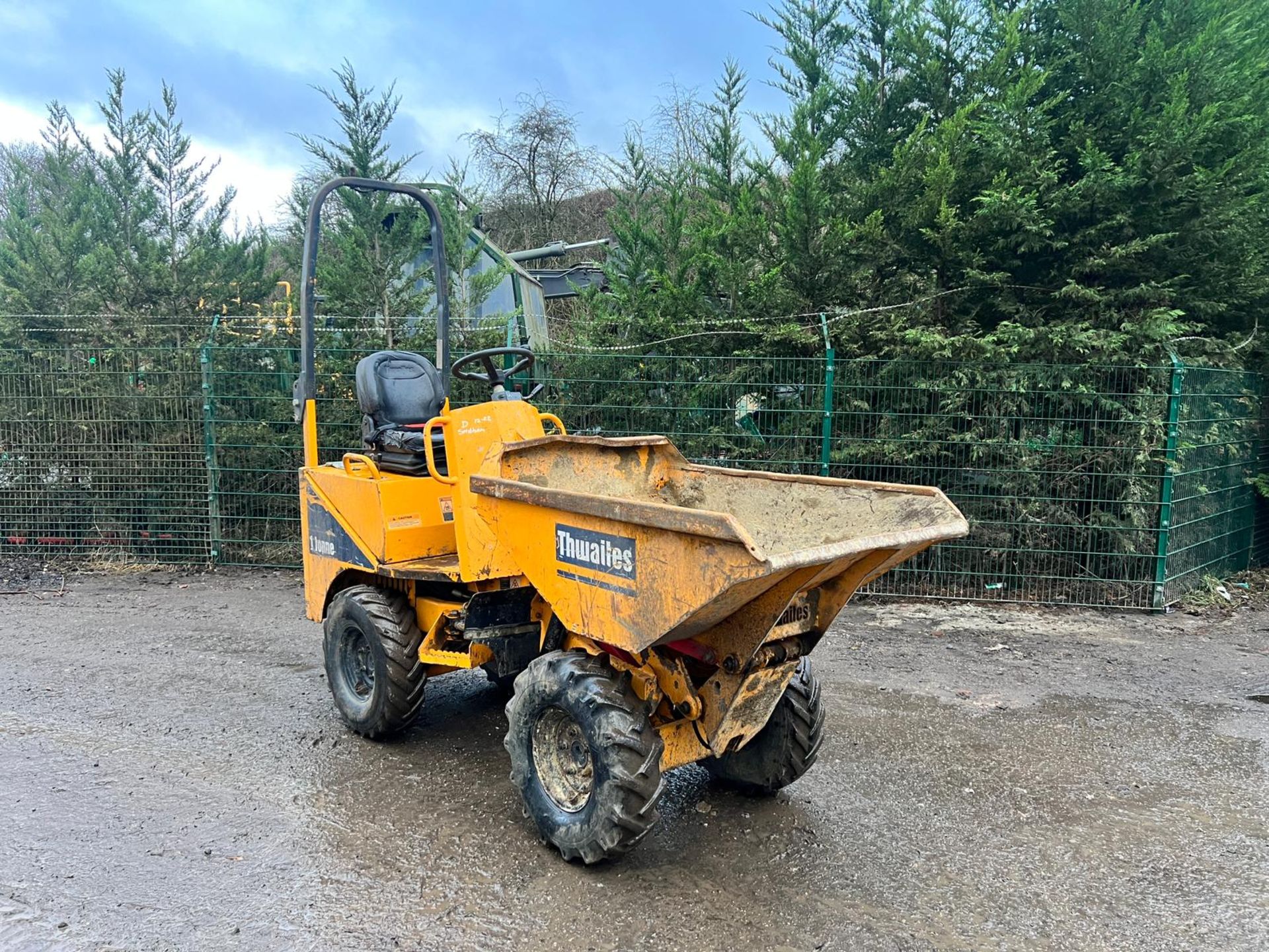 2011 Thwaites MACH201 4WD 1 Tonne High Tip Dumper *PLUS VAT*