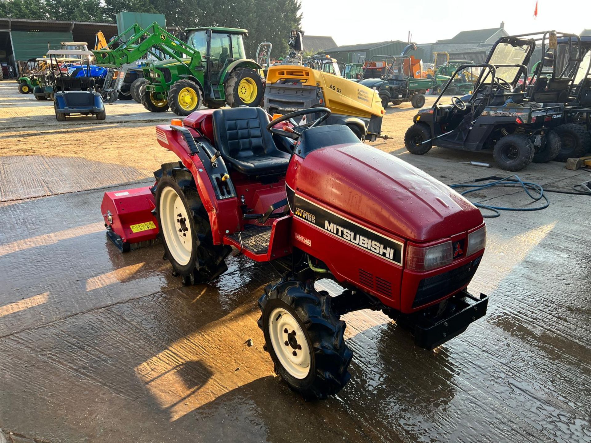 Mitsubishi MT165 4WD Compact Tractor With 2021 Winton 1.25 Metre Flail Mower *PLUS VAT* - Image 2 of 15