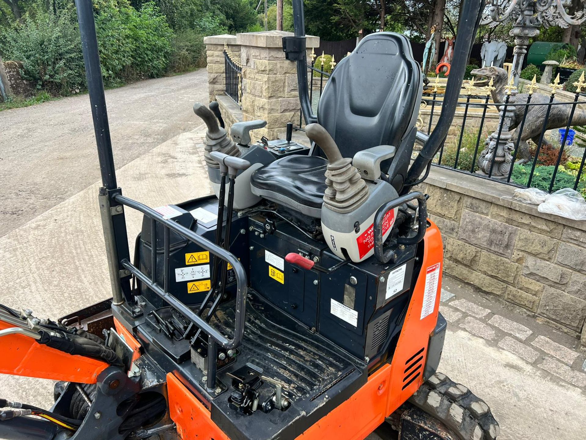 2017 Hitachi Zaxis 19U 1.9 Tonne Mini Digger *PLUS VAT* - Image 19 of 22