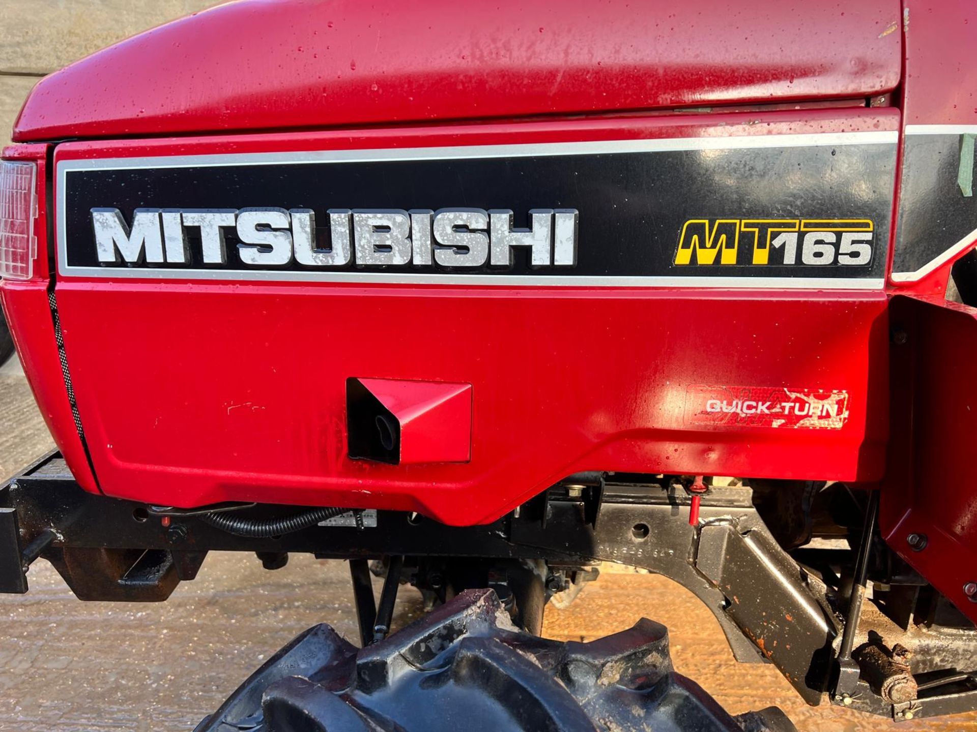 Mitsubishi MT165 4WD Compact Tractor With 2021 Winton 1.25 Metre Flail Mower *PLUS VAT* - Image 9 of 15