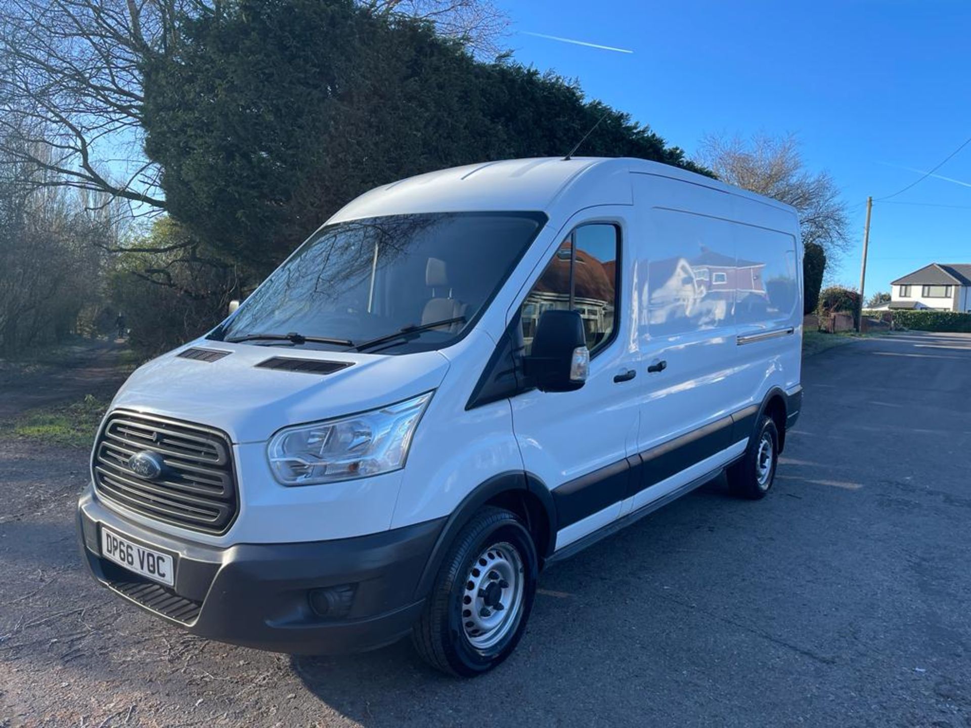 2016 Ford Transit 350 2.2 Diesel WHITE PANEL VAN *NO VAT* - Image 3 of 19