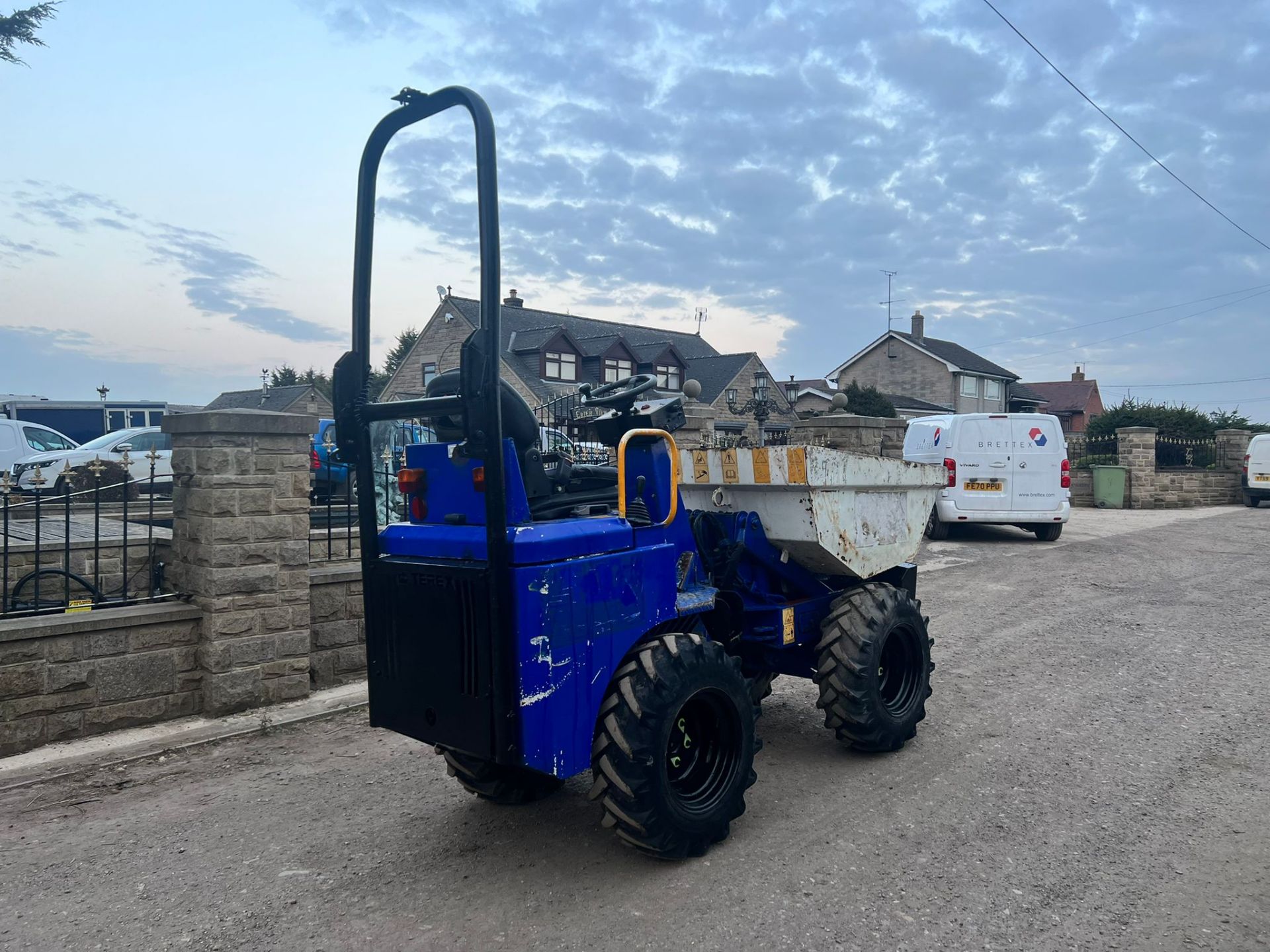 2014 Terex TA1EH 1 Ton High Tip Dumper, Runs Drives And Tips *PLUS VAT* - Image 4 of 13