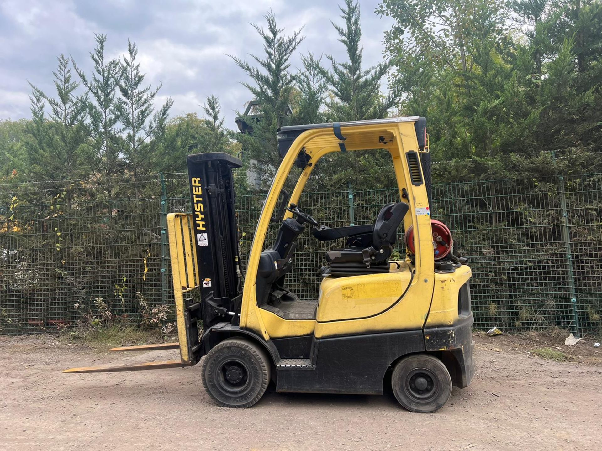 2017 HYSTER H1.8FT FORK LIFT TRUCK, MODEL H1.8FT *PLUS VAT* - Image 3 of 10