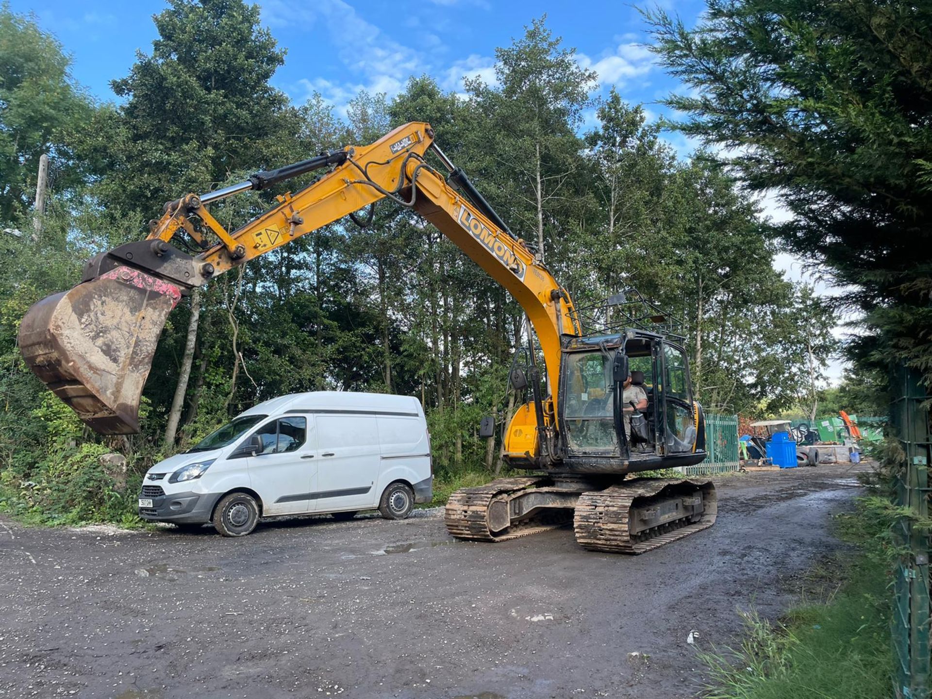 2016 JCB JS131LC 13 Tonne Excavator *PLUS VAT*