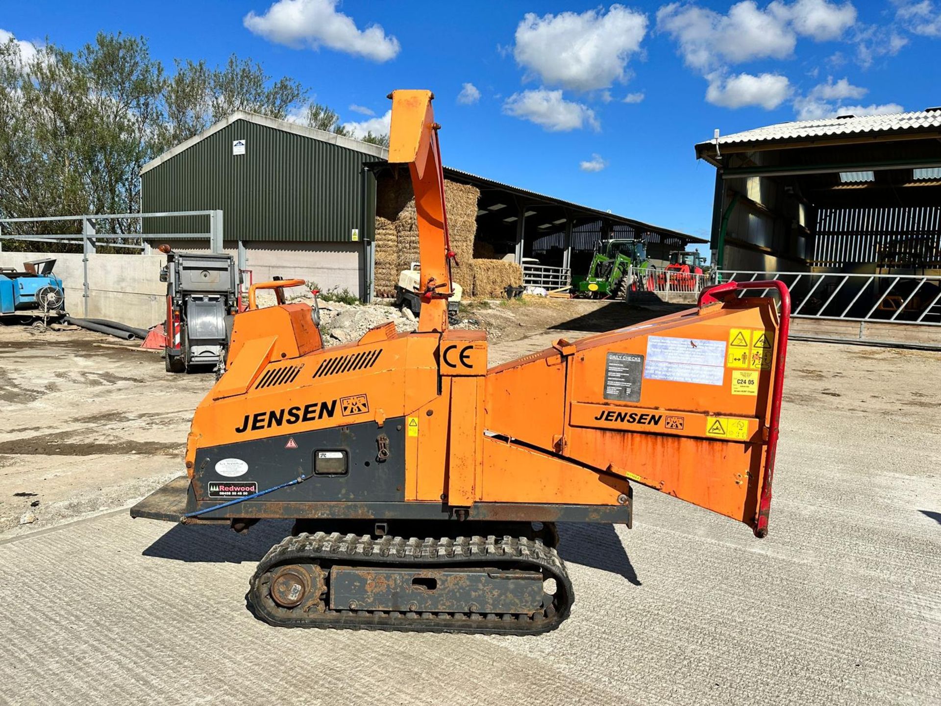 Jensen A530T Diesel Tracked Woodchipper, Runs Drives And Chips, Showing A Low 2669 Hours! *PLUS VAT* - Image 6 of 17