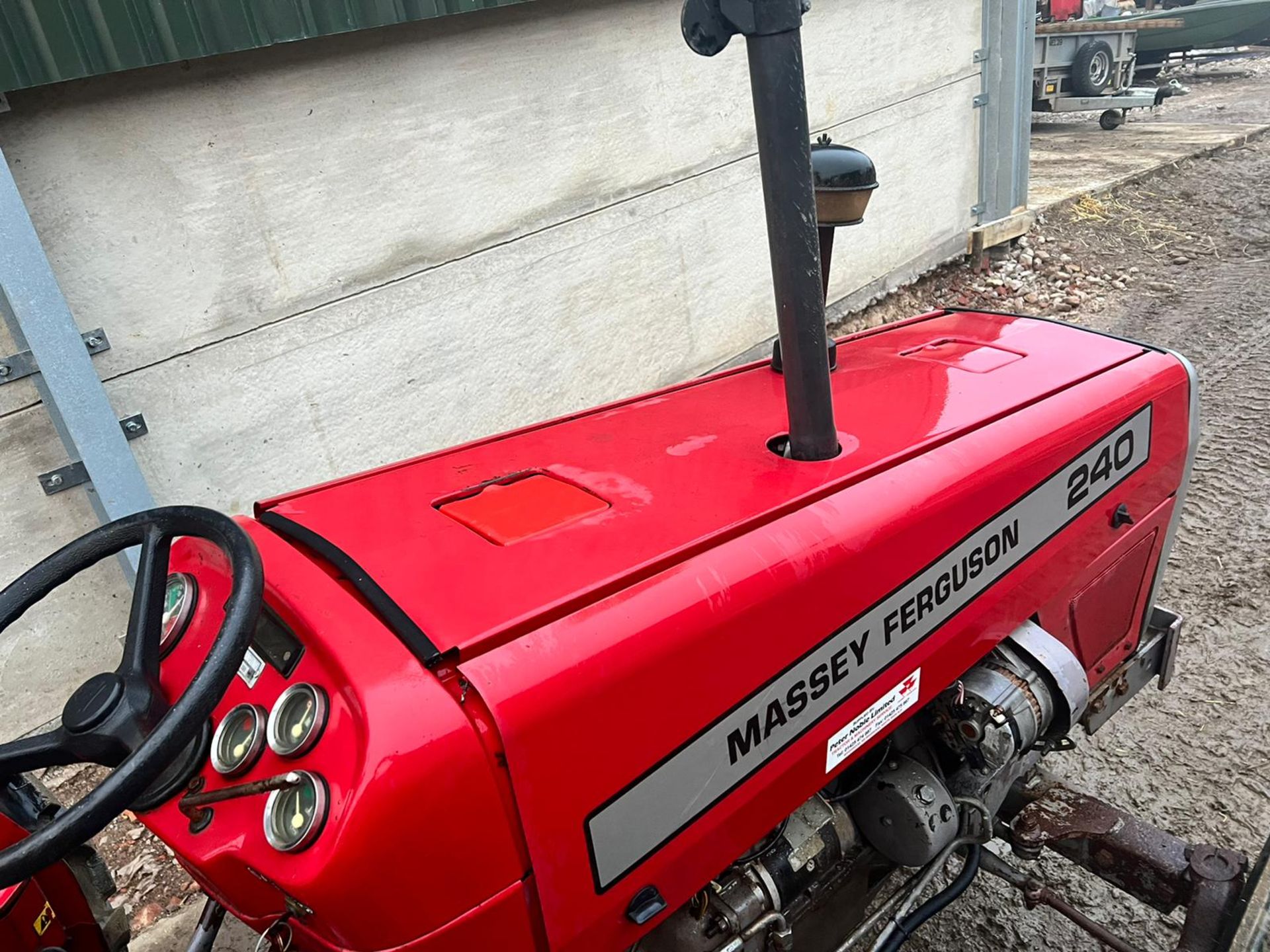 MASSEY FERGUSON 350 52hp 2WD TRACTOR, RUNS DRIVES AND WORKS, SHOWING A LOW 1200 HOURS - Image 10 of 16