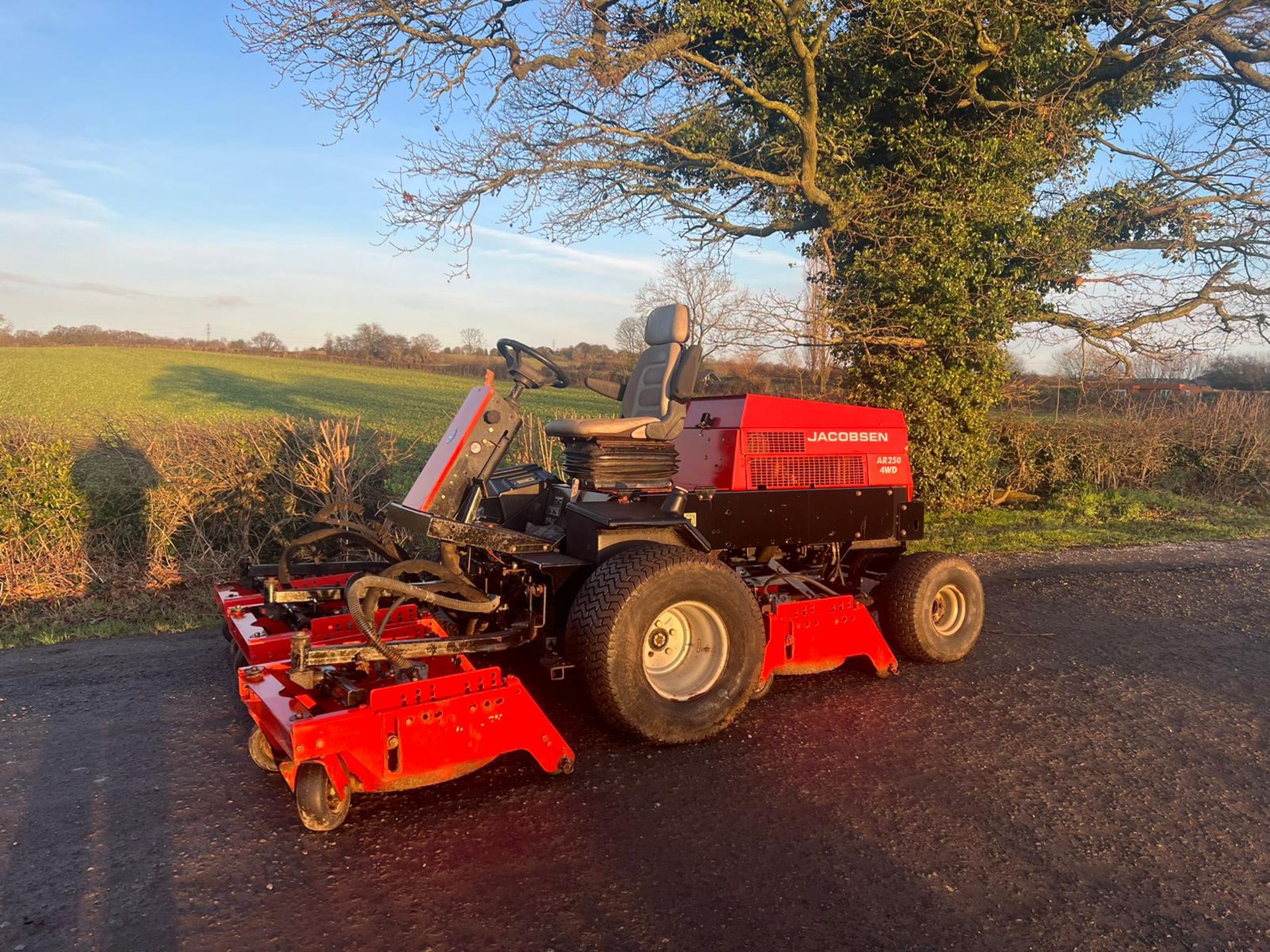 JACOBSON AR250 RIDE ON LAWN MOWER *PLUS VAT* - Image 4 of 6