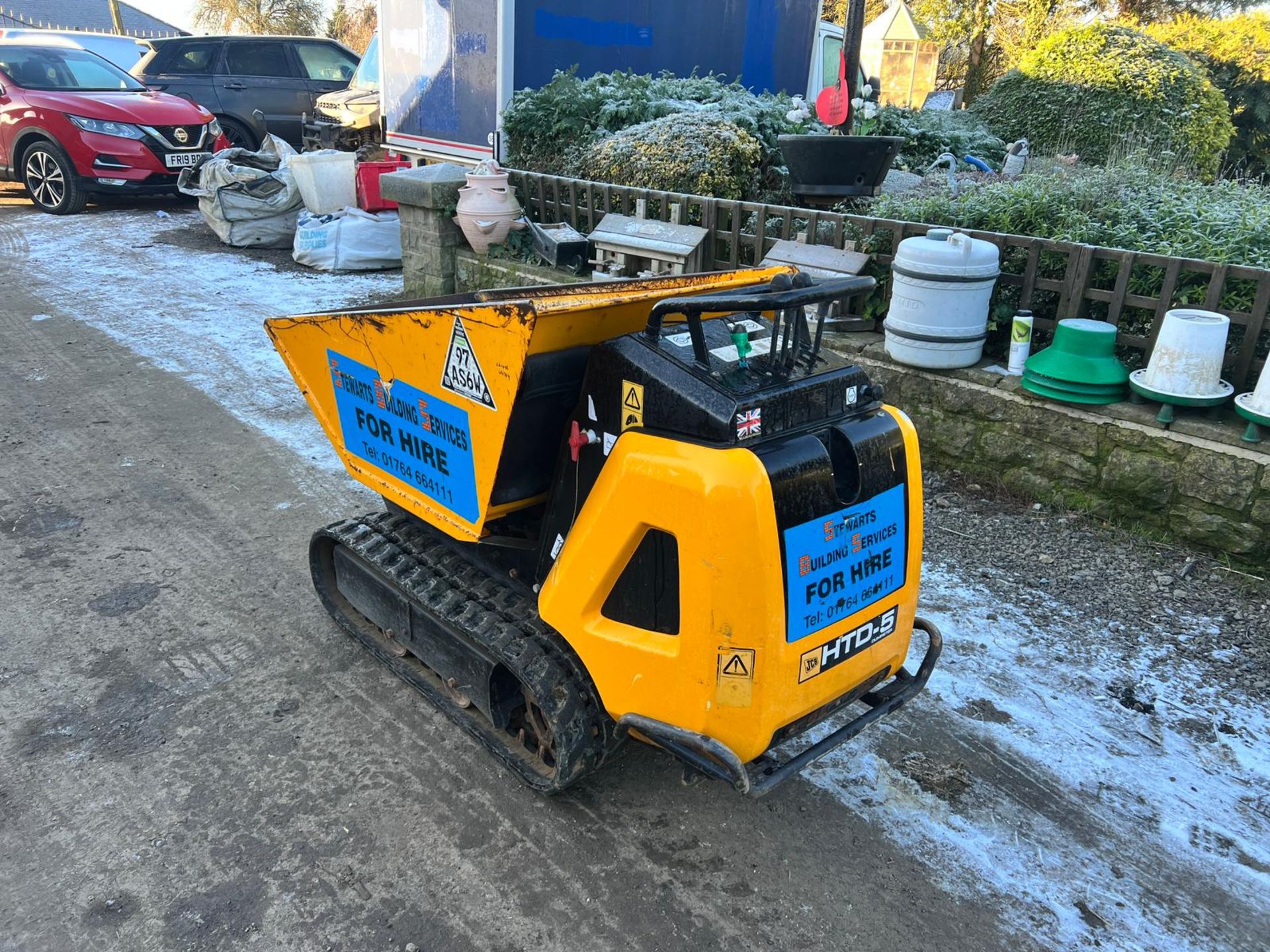 JCB HTD-5 Diesel High Tip Tracked Pedestrian Dumper *PLUS VAT*