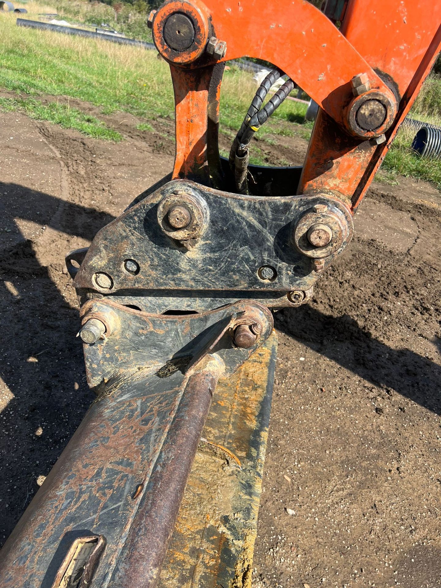 HITACH ZAXIS 60USB 6 TON EXCAVATOR, YEAR 2010, HYDRAULIC QUICK HITCH *PLUS VAT* - Image 7 of 7