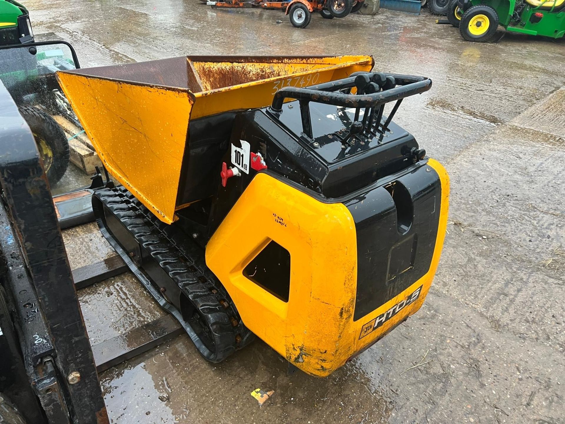 2017 JCB HTD-5 Diesel High Tip Dumper *PLUS VAT* - Image 3 of 18