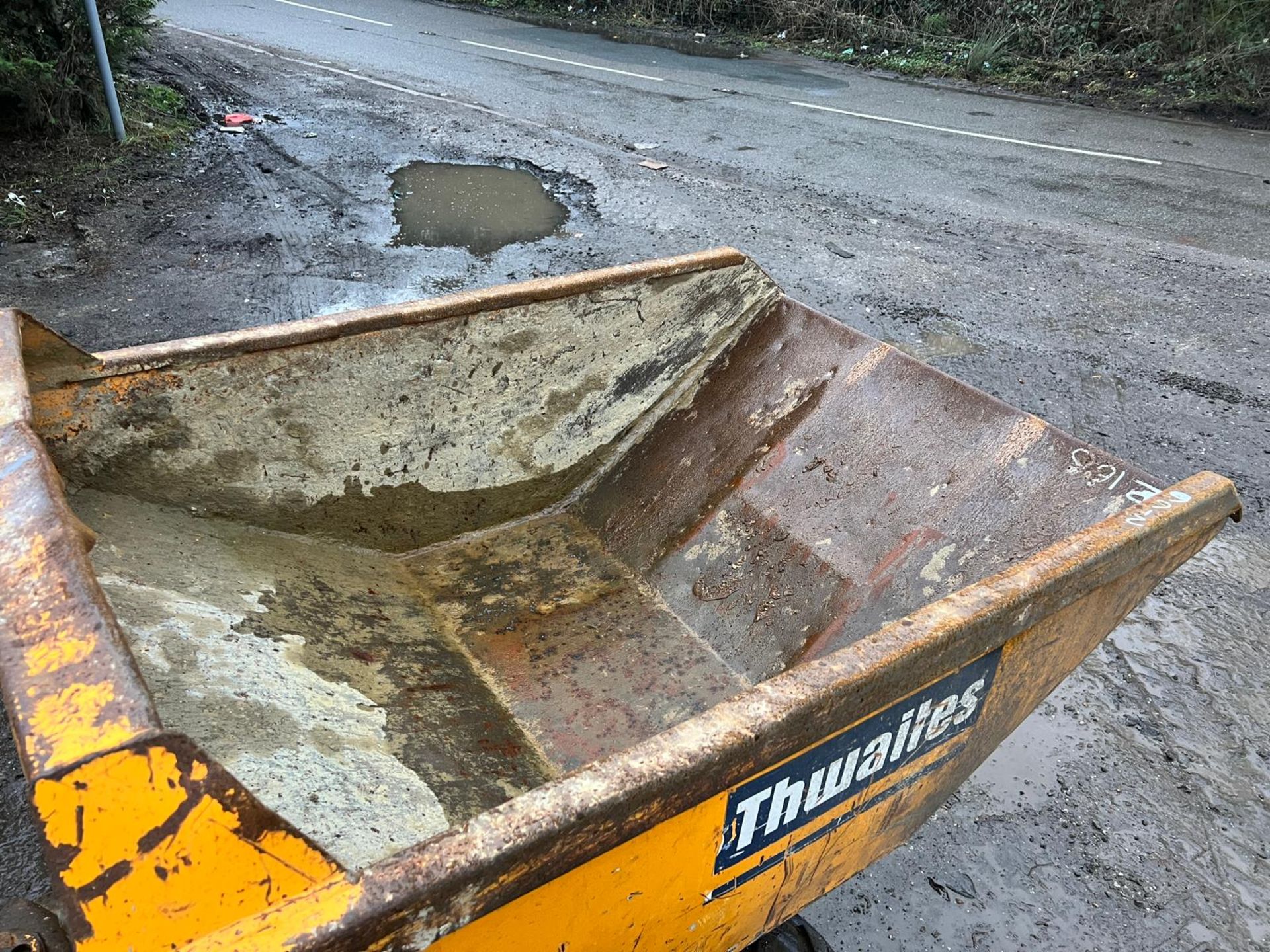 2011 Thwaites MACH201 4WD 1 Tonne High Tip Dumper *PLUS VAT* - Image 11 of 18