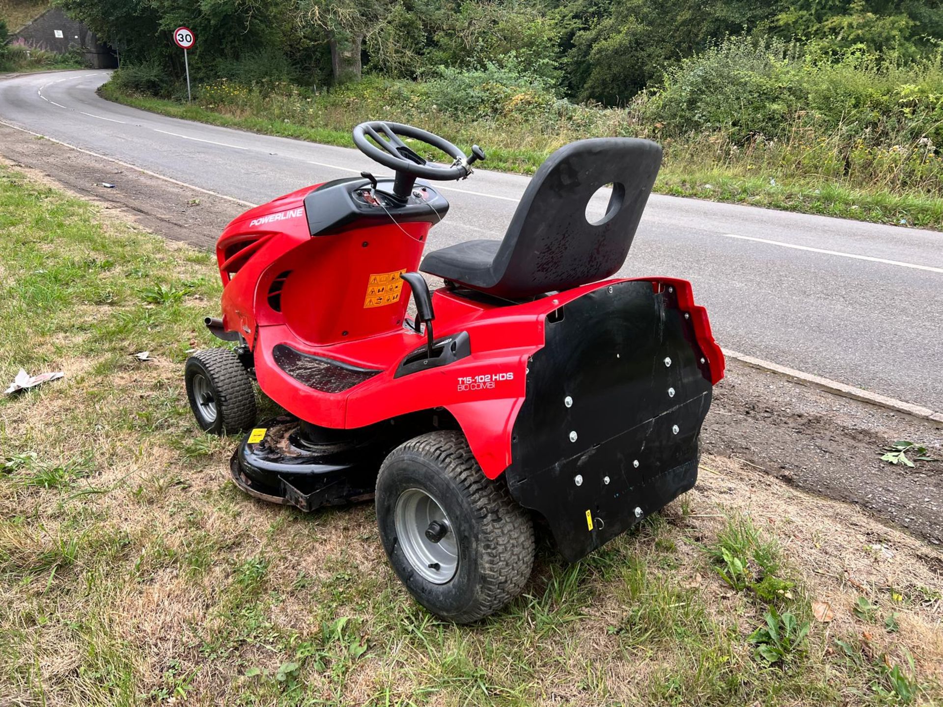 ALKO POWERLINE T15-102 HDD BIO COMBI RIDE ON MOWER, RUNS, DRIVES & CUTS *PLUS VAT* - Image 5 of 9