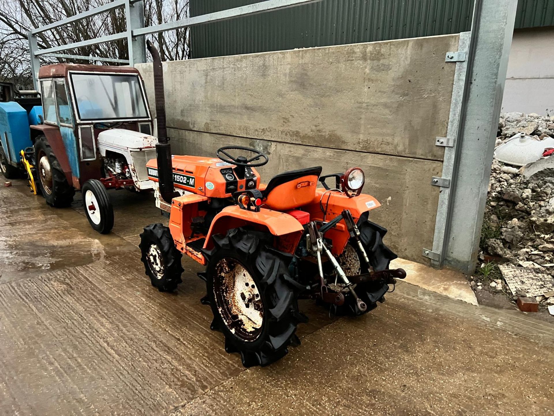 Kubota B1502-M 4WD Compact Tractor - All Gears Work *NO VAT* - Image 2 of 17