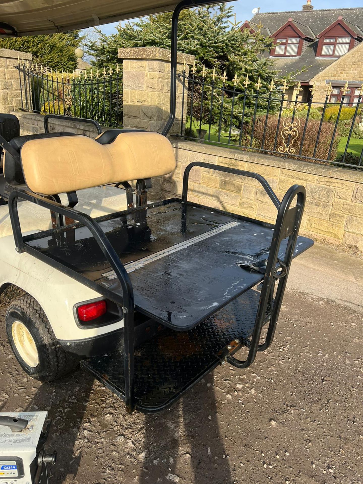 6 seater petrol golf buggy with wheel chair ramp and tie down points *PLUS VAT* - Image 7 of 10