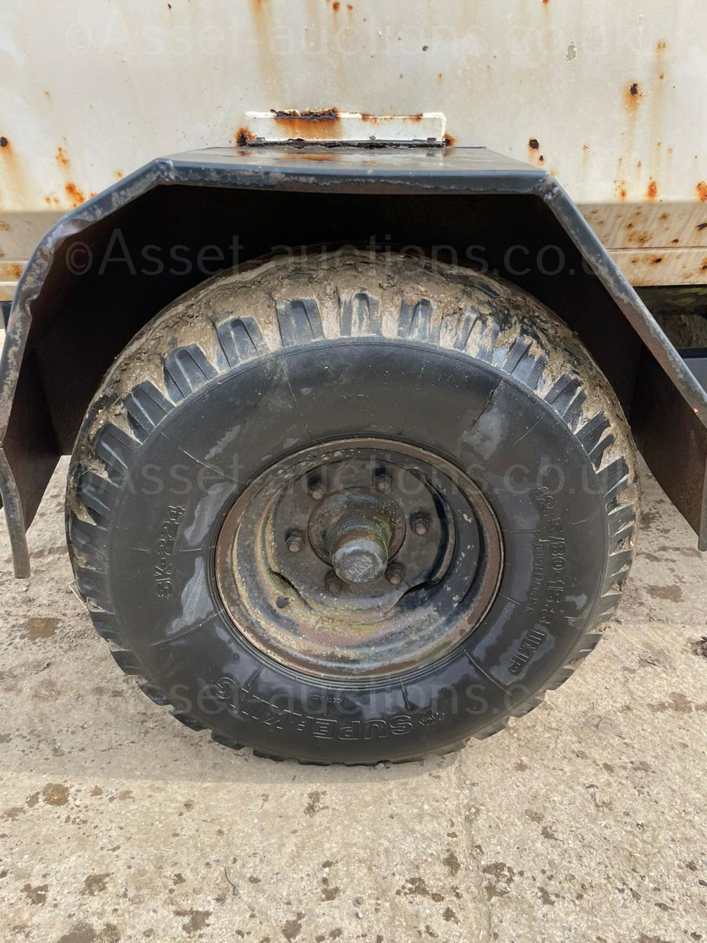 SINGLE AXLE WATER BOWSER TRAILER *PLUS VAT* - Image 11 of 12