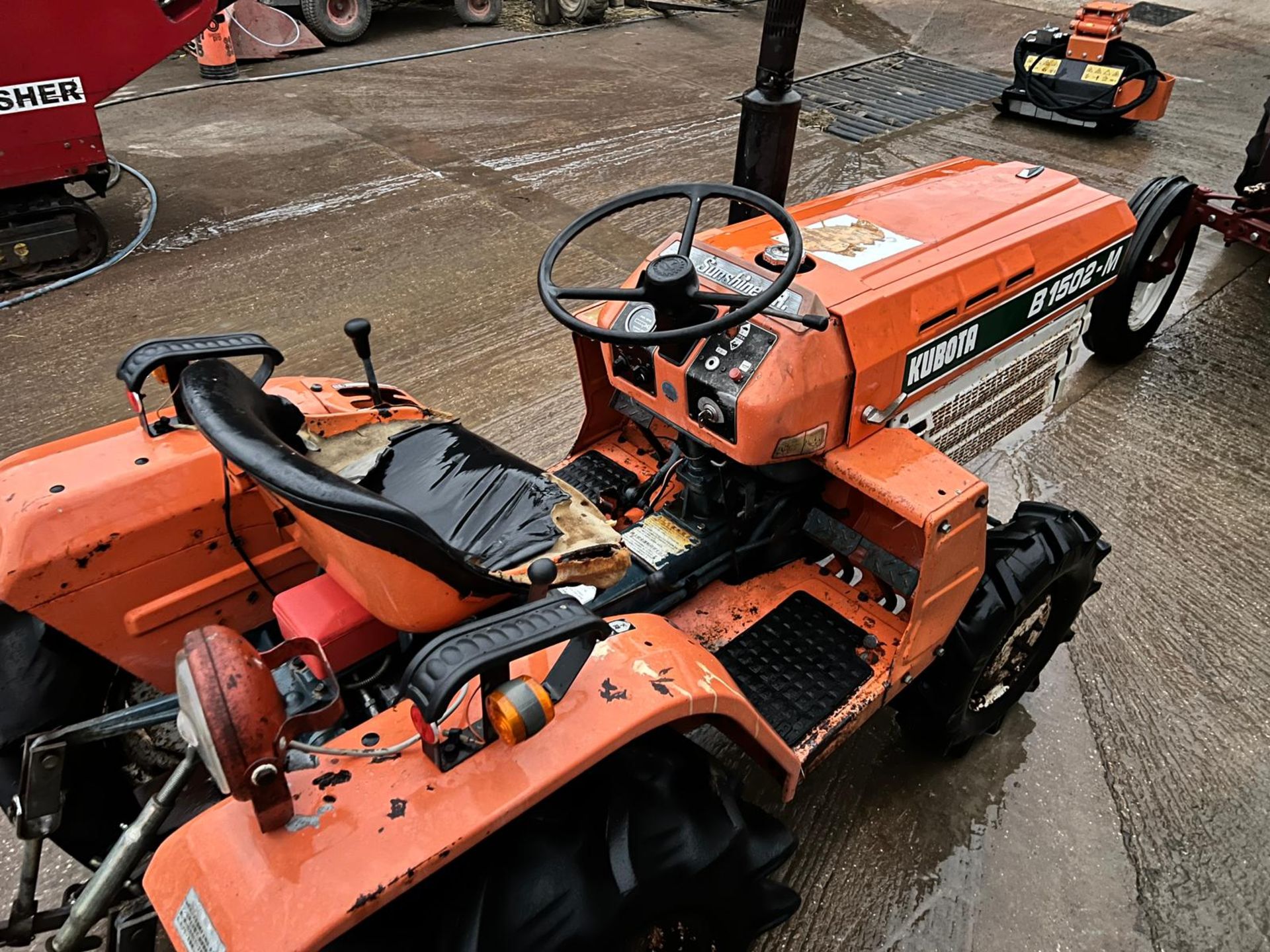 Kubota B1502-M 4WD Compact Tractor - All Gears Work *NO VAT* - Image 7 of 17