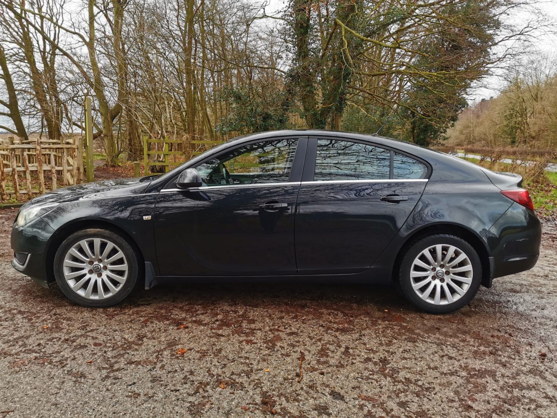 2015 VAUXHALL INSIGNIA DESIGN CDTI ECO S/S BLACK HATCHBACK *NO VAT* - Image 6 of 22