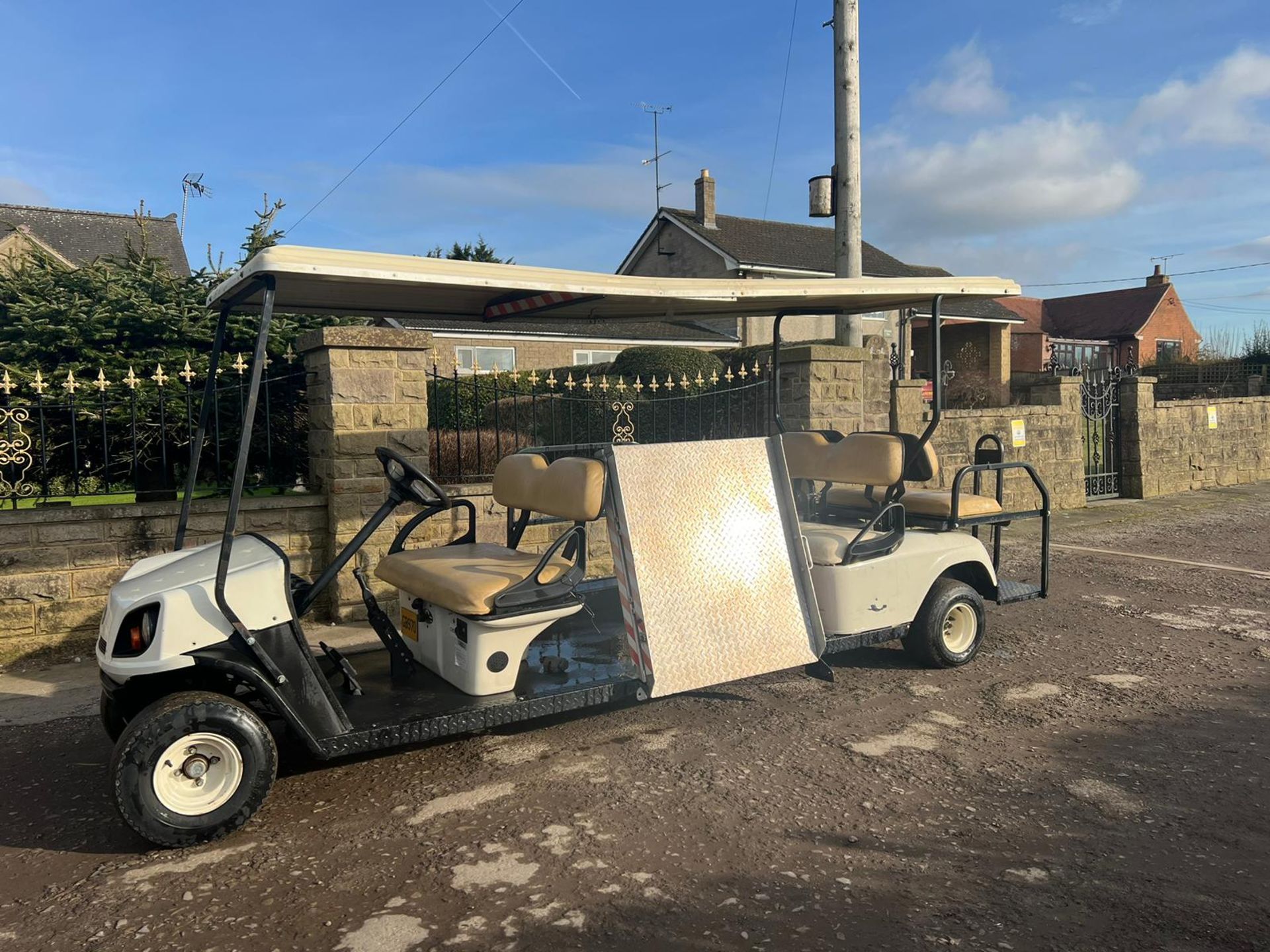 6 seater petrol golf buggy with wheel chair ramp and tie down points *PLUS VAT* - Image 4 of 10