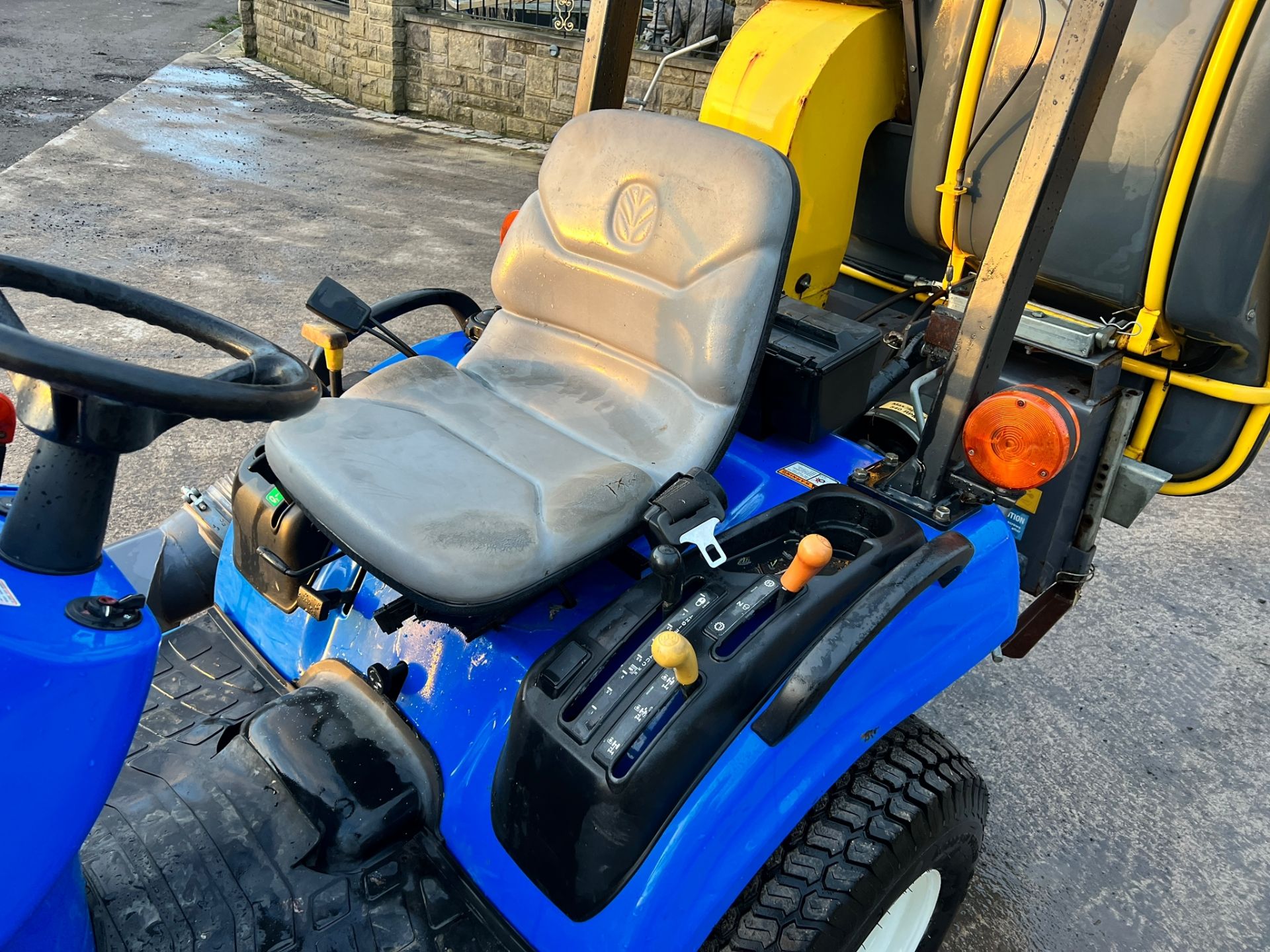 TZ25DA 25HP 4WD Compact Tractor With 54” Underslung Deck, Front Loader And Matev Rear Collector - Image 18 of 34